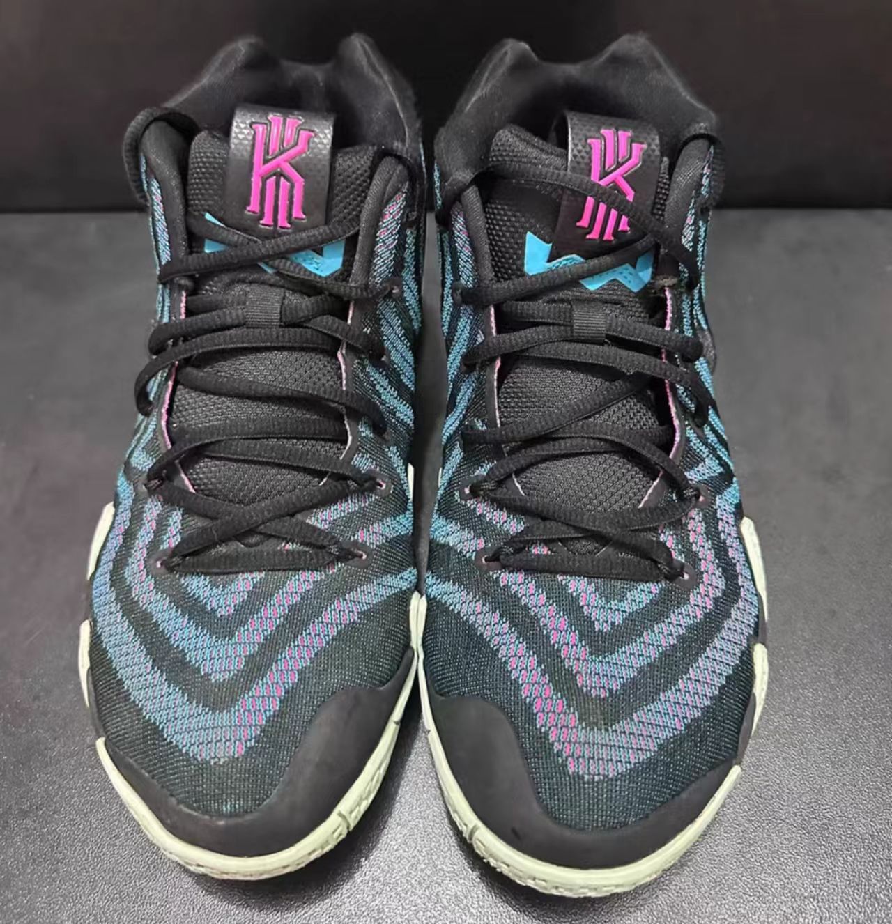 Nike Kyrie 4 