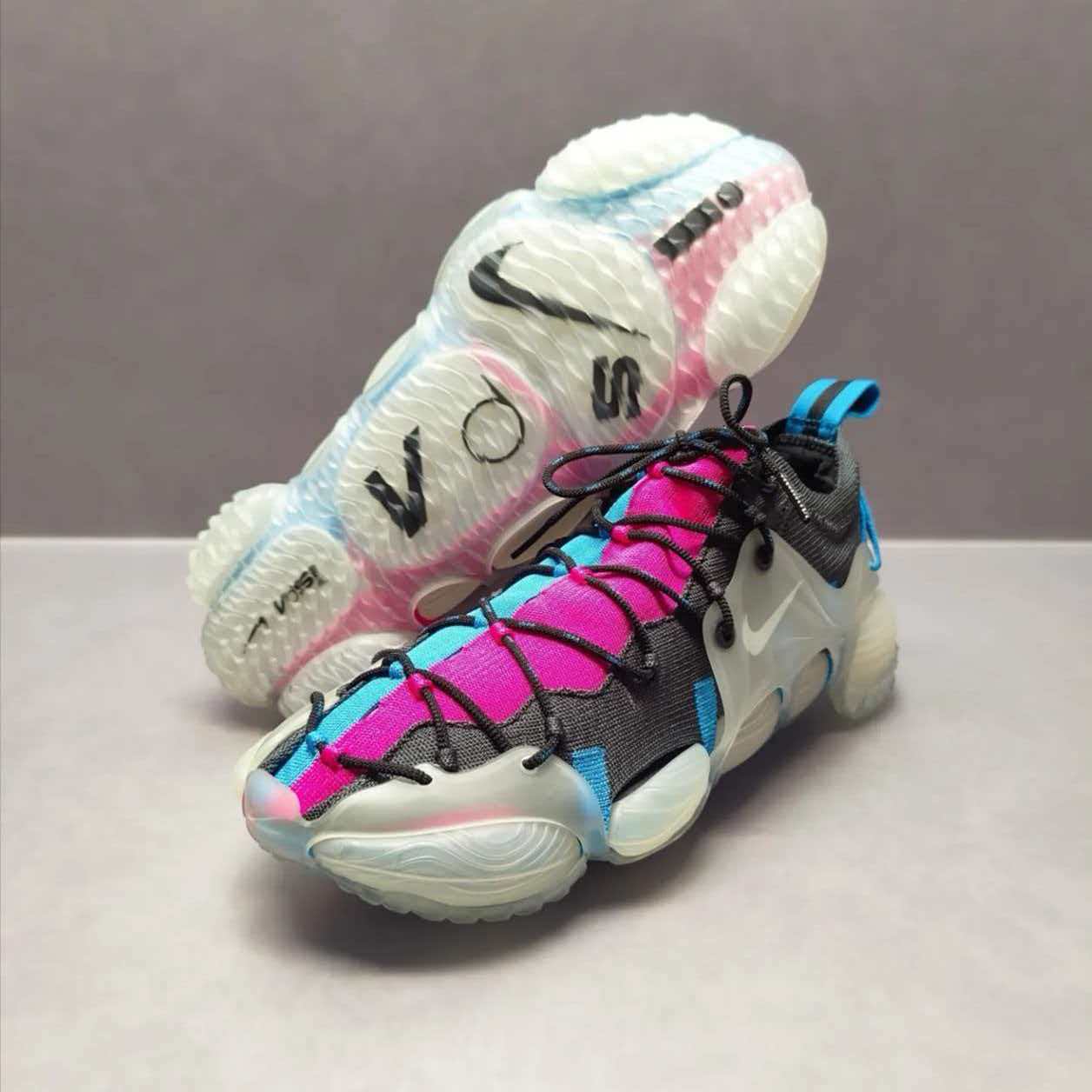 Nike ISPA Link Axis 