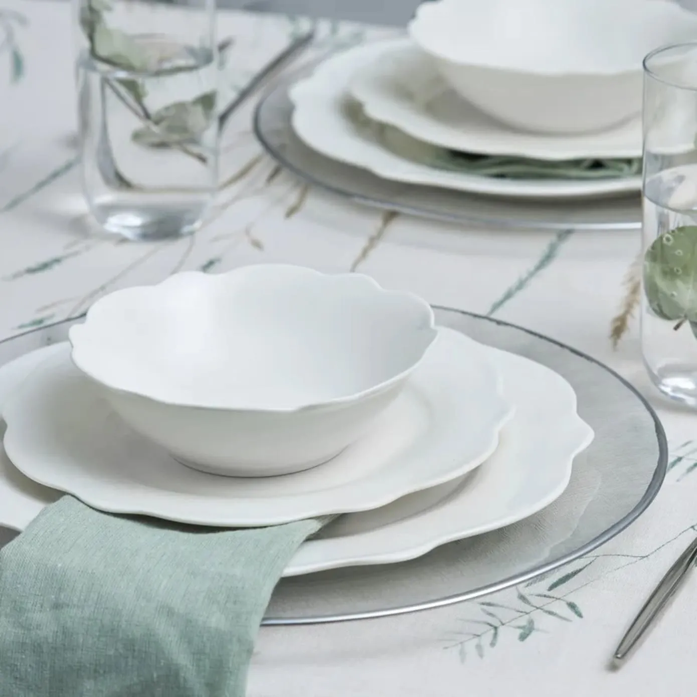 Service de table Karaca Daisy pour 4 personnes, 12 pièces, New Generation Bone, blanc