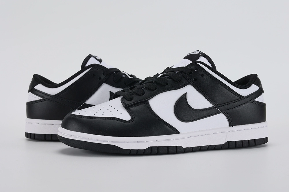 Dunk Low Black White