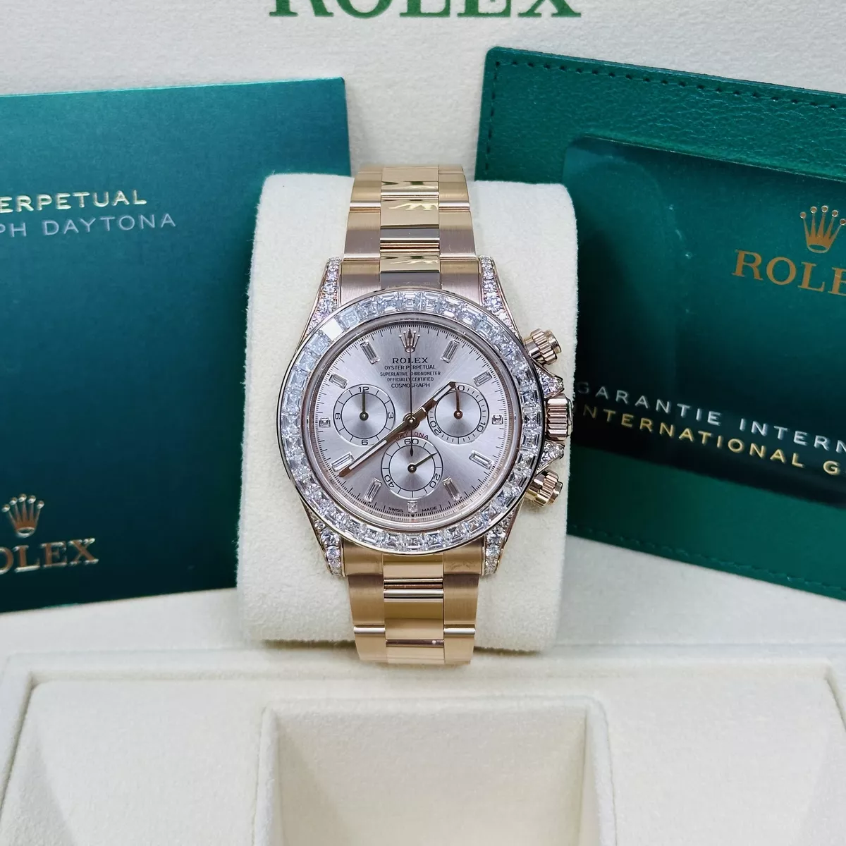 [2026 Mirror Grade]Rolex Cosmograph Daytona 40mm Rose Gold Diamond Baguette Sundust Dial Diamond Bezel - 126595TBR