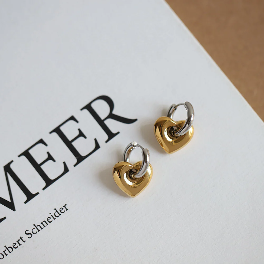 Venus Heart Earrings
