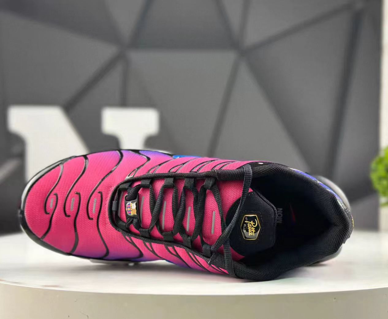 Nike Air Max Plus TN "Hyper Violet / Gradient"