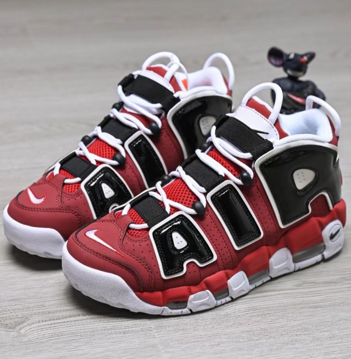 Nike Air More Uptempo 