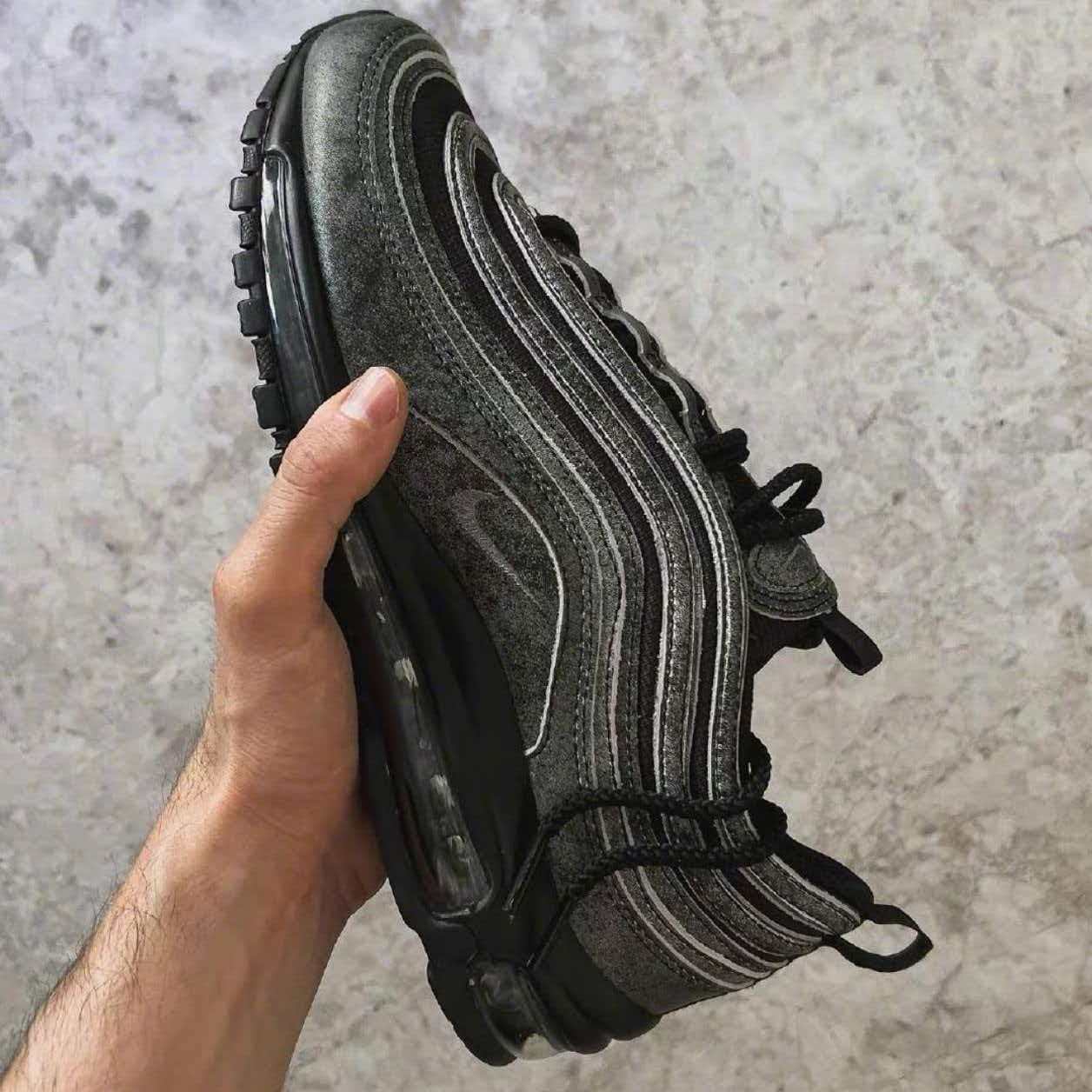 Comme des Garçons × Nike Air Max 97