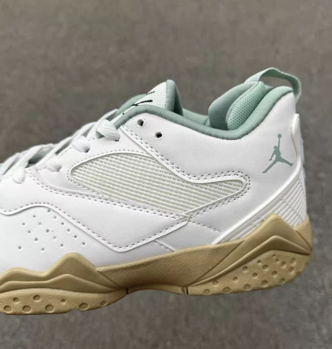 Air Jordan MVP 92 "Sail/Sea Glass"