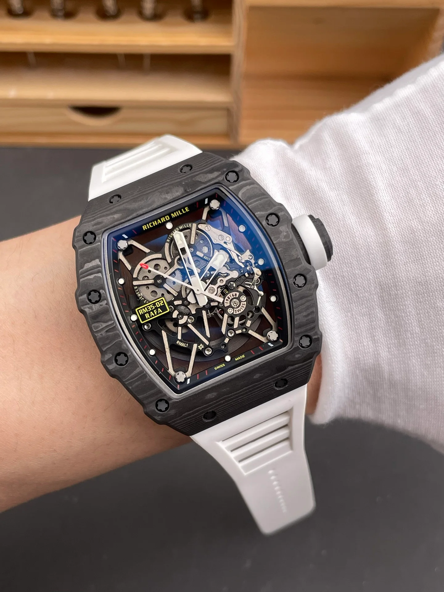 RM35-02 Carbon Fiber Red Bezel