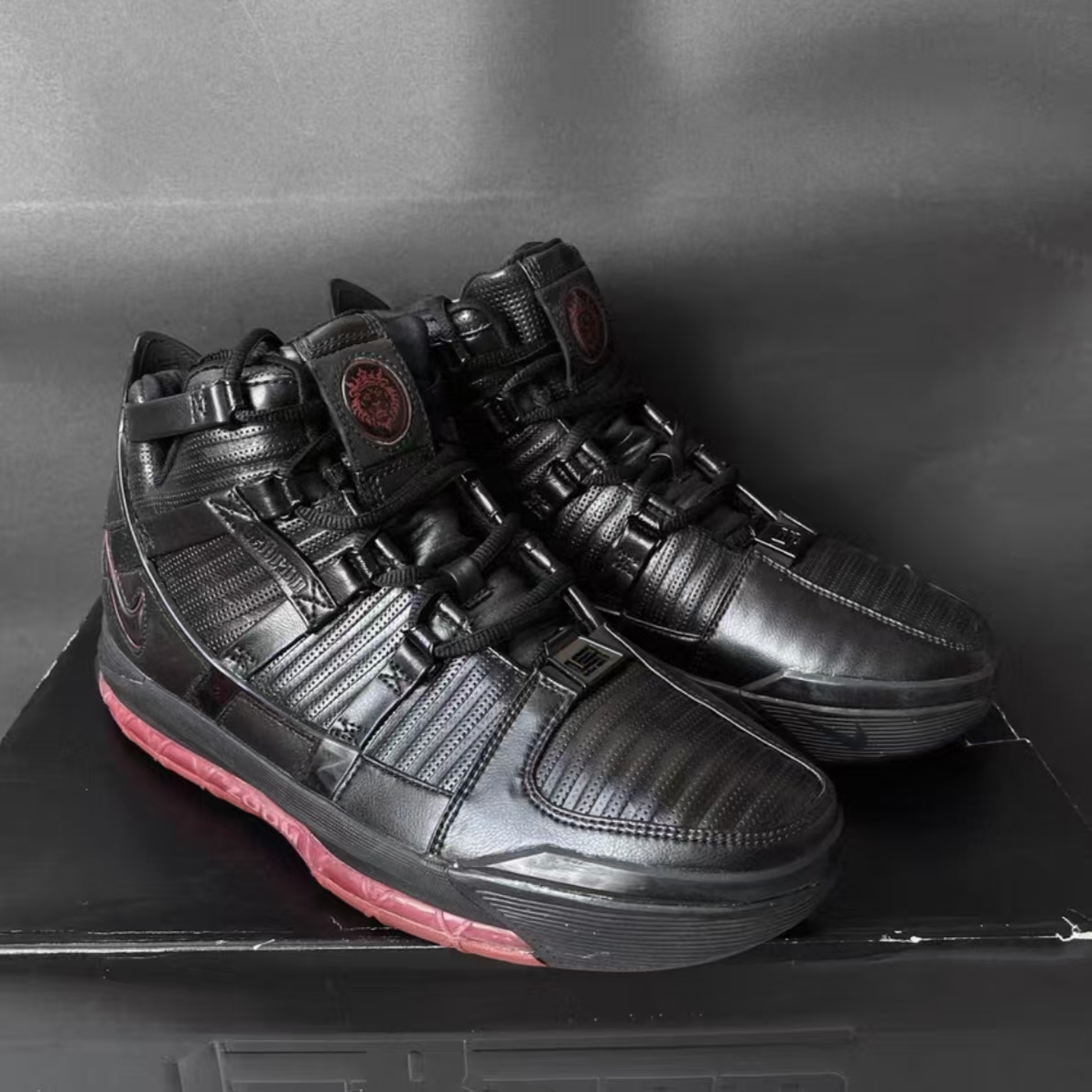 Nike Zoom LeBron 3 