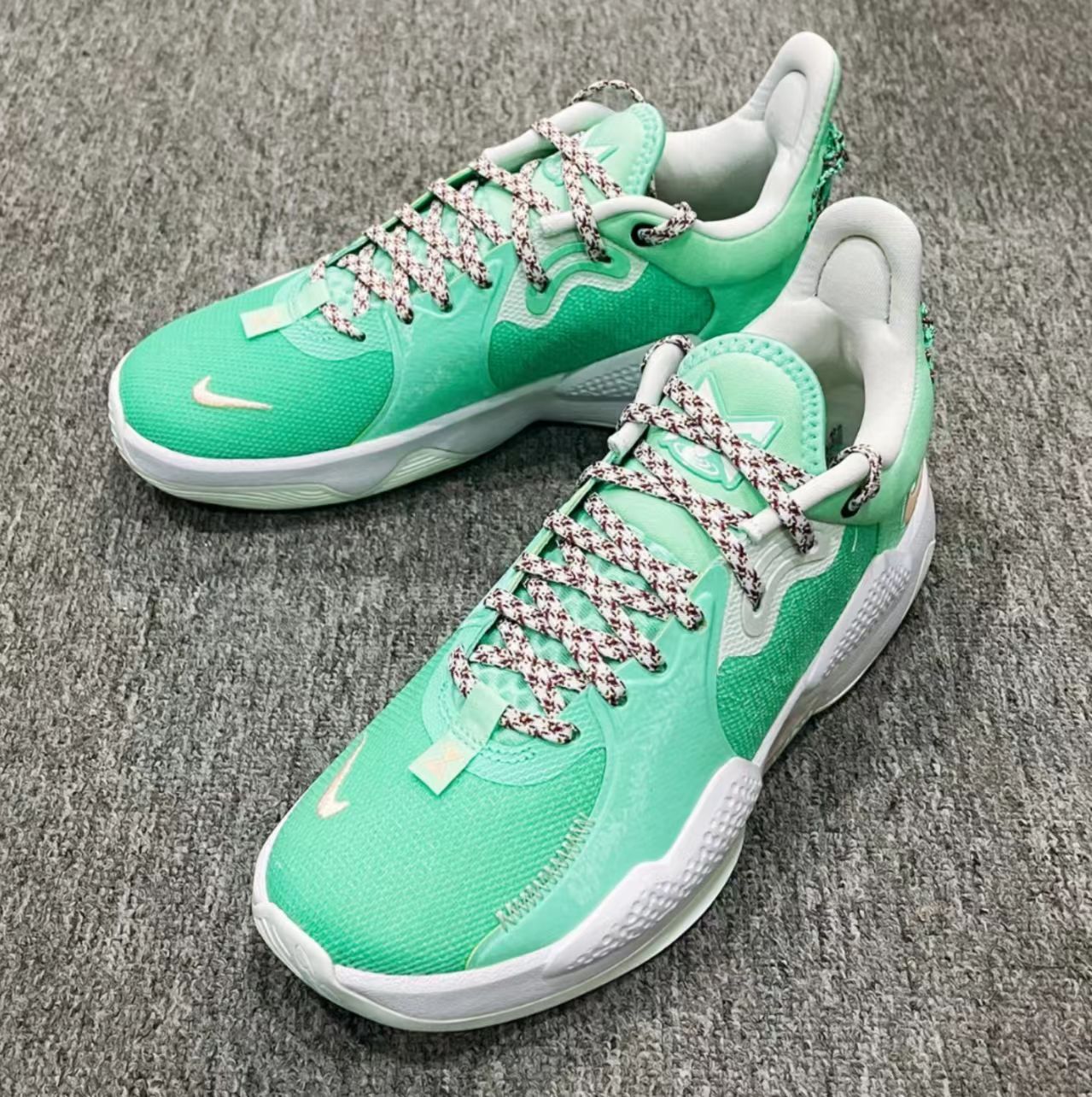 Nike PG 5 EP 'Green Glow'