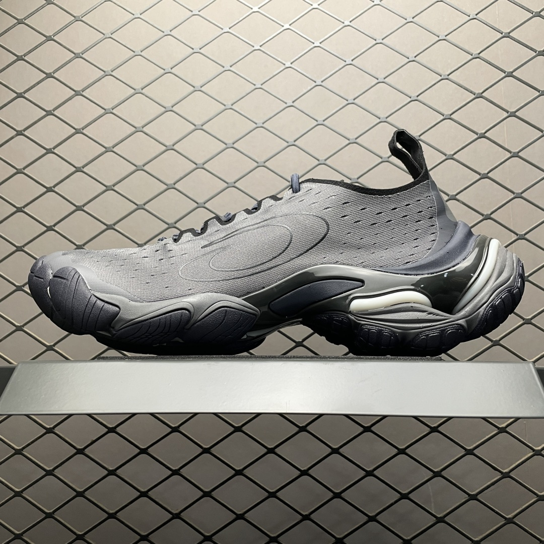 Balenciaga Anatomic Runner