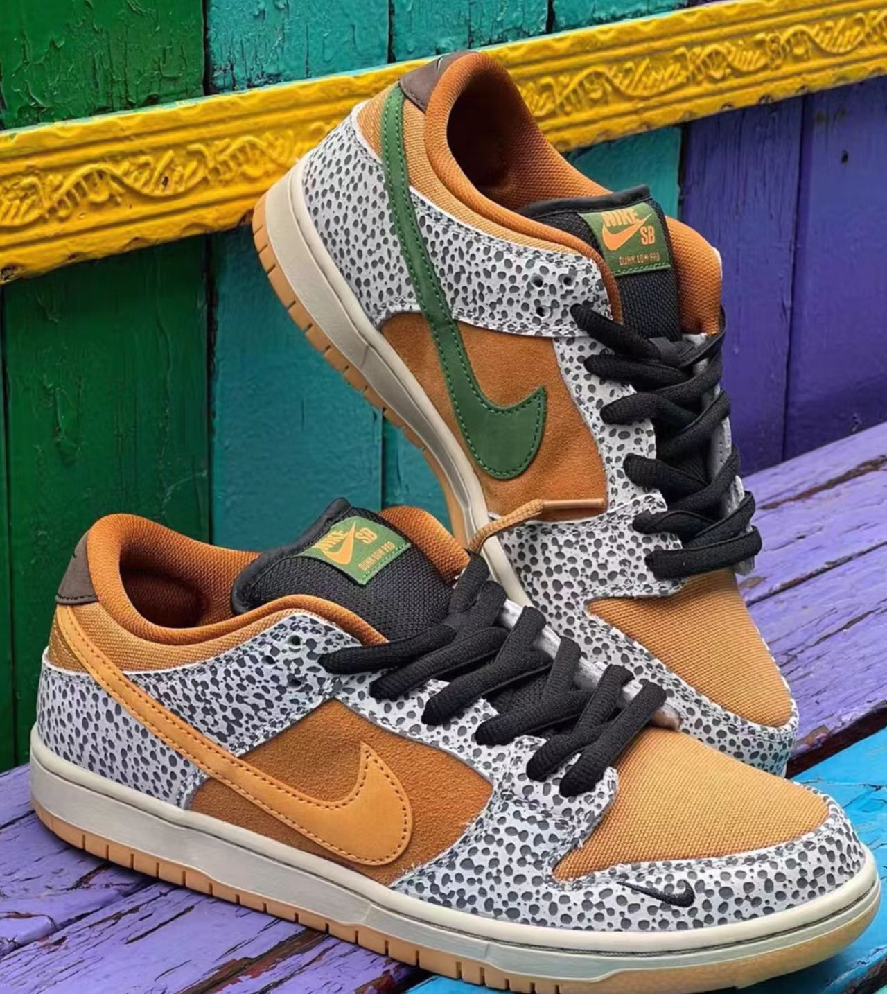 Nike SB Dunk Low Pro "Safari"