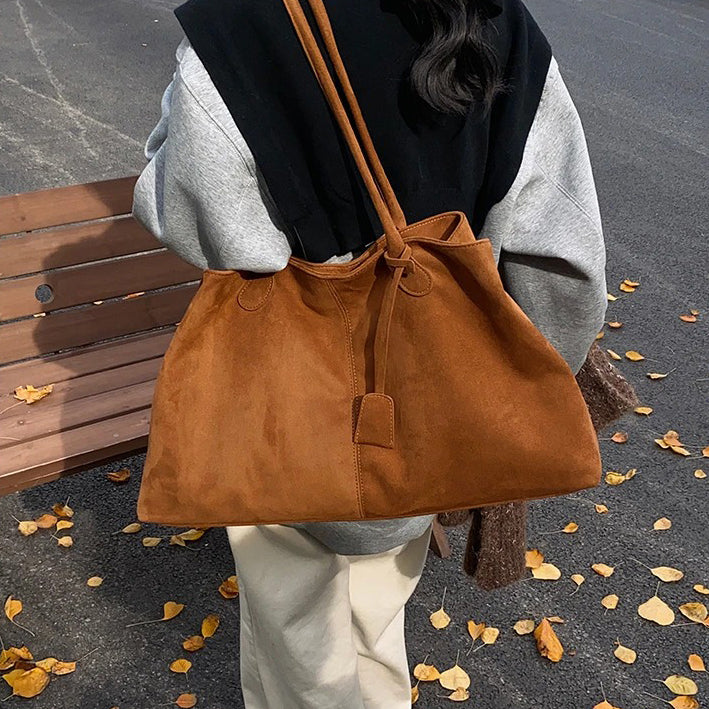 Maya XL Tote