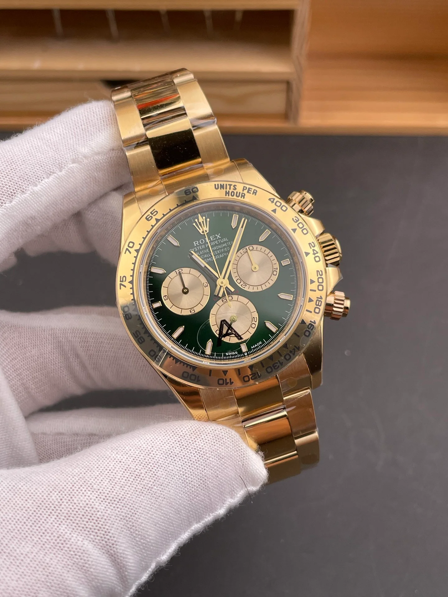 New Daytona Green Gold