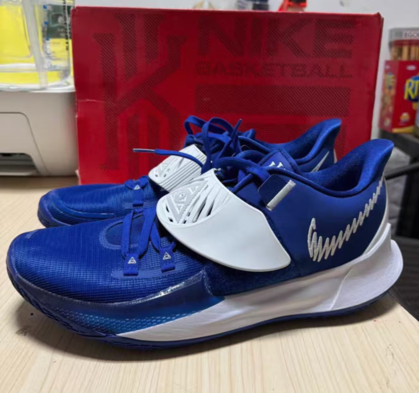 Nike Kyrie Low 3 TB CW4147-401 Game Royal White