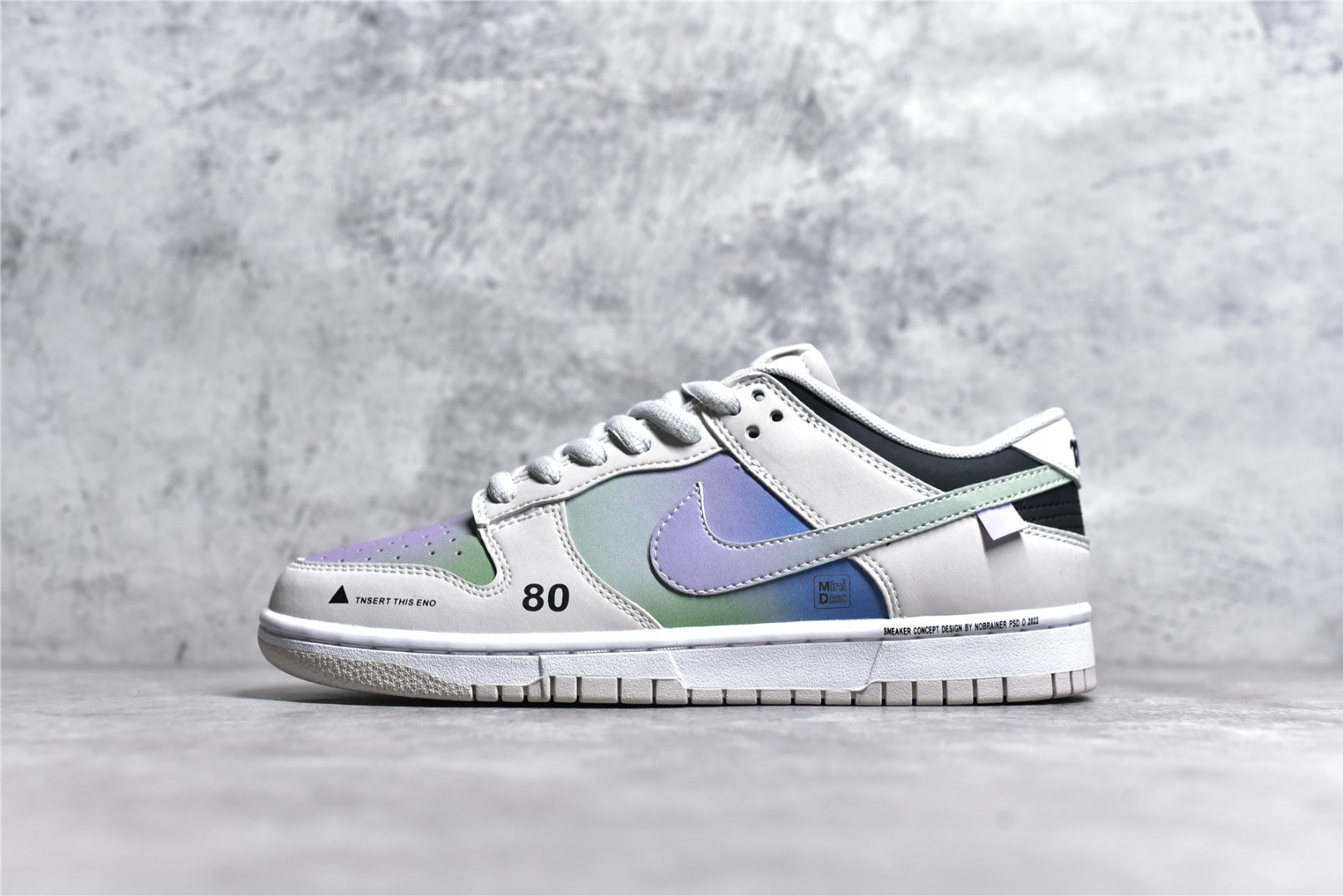 NIKE SB DUNK LOW RU2236-565