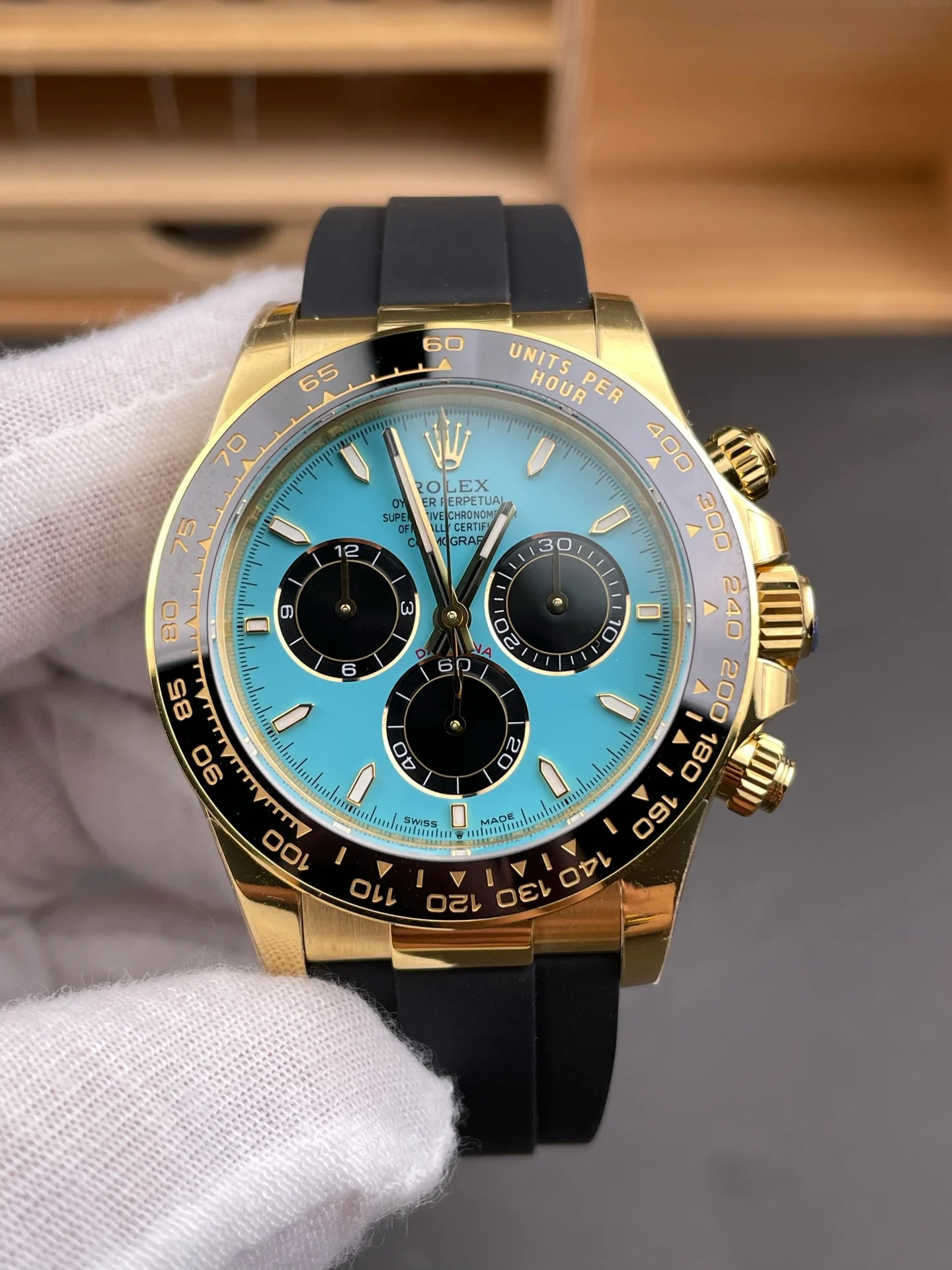 Tiffany Blue Daytona