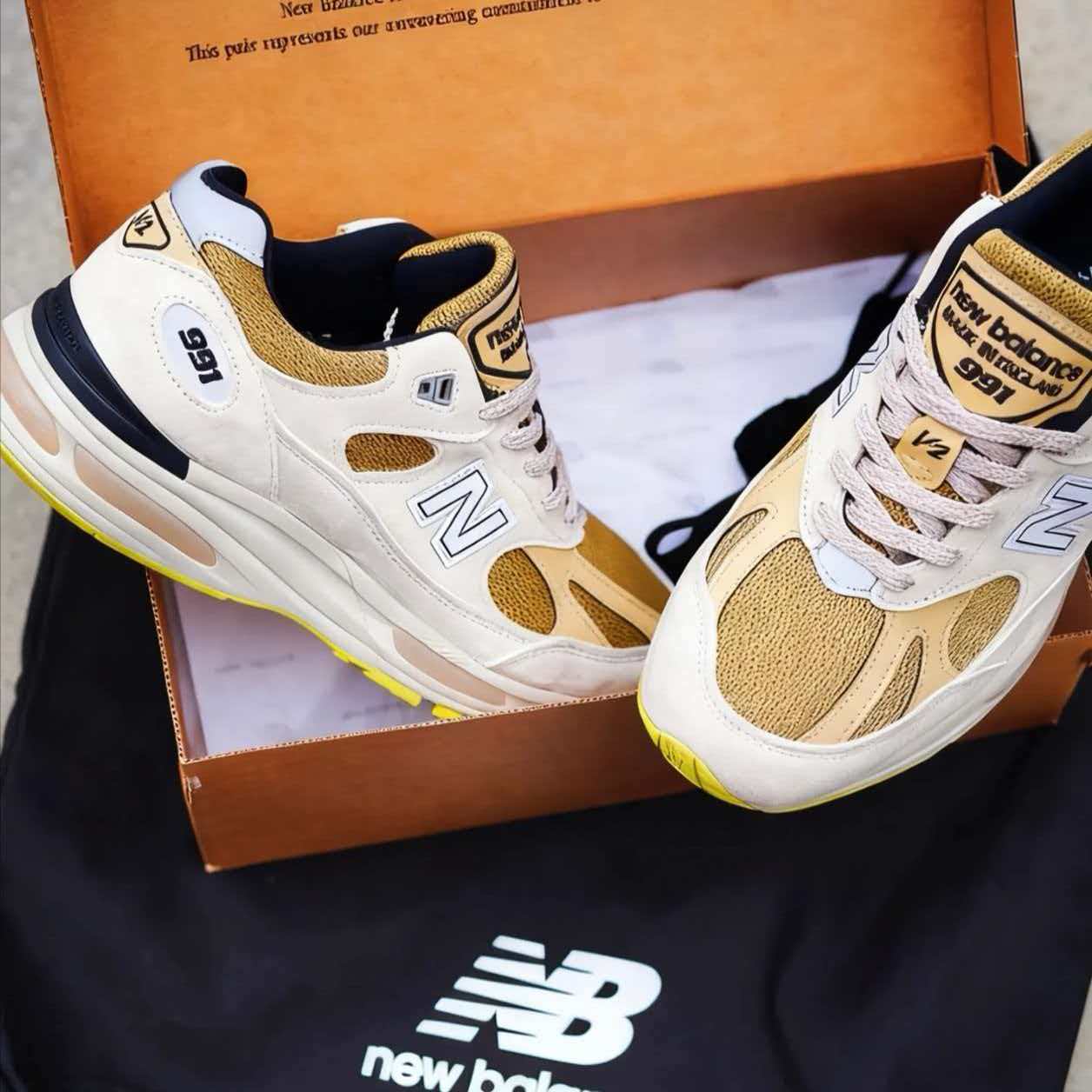 New Balance 991v2 Made in England 'Light Beige'