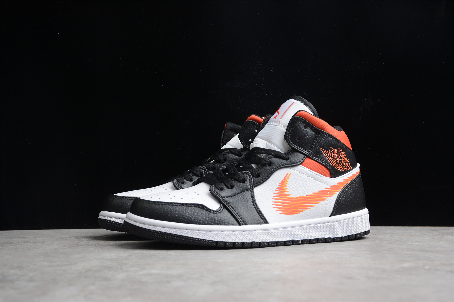 Air Jordan 1 Mid Zig Zag AJ1