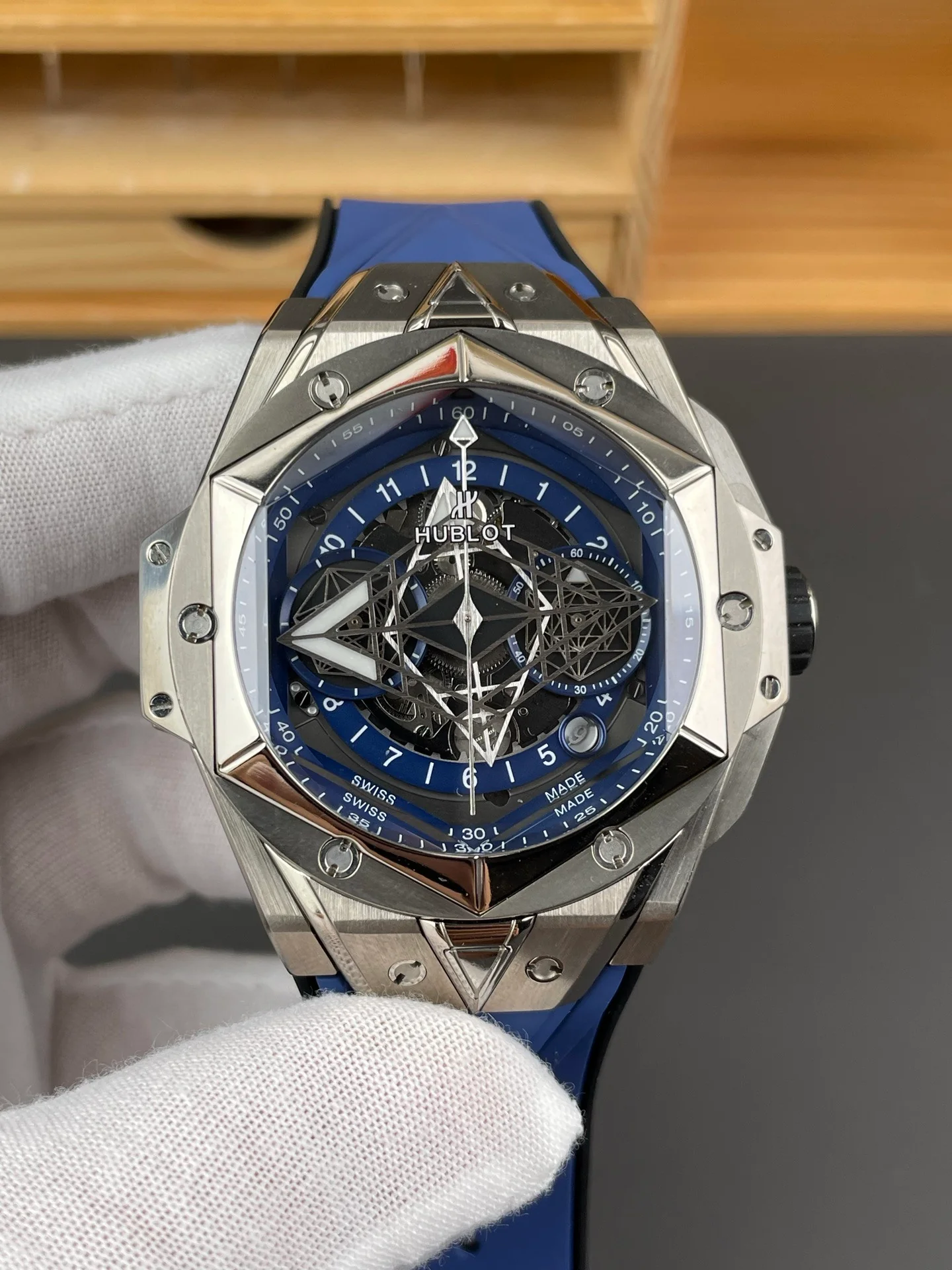 Big Bang Sang Bleu II