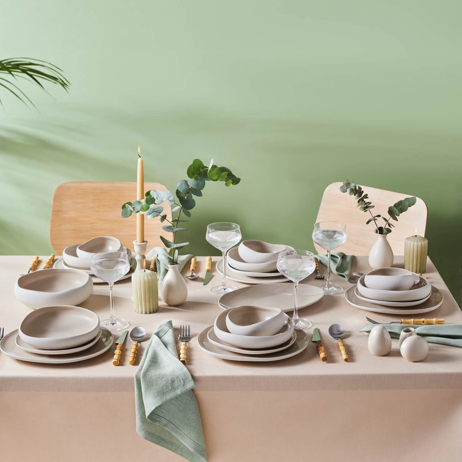 Ensemble de vaisselle Karaca Earth Collection Cupid, 59 pièces pour 12 personnes