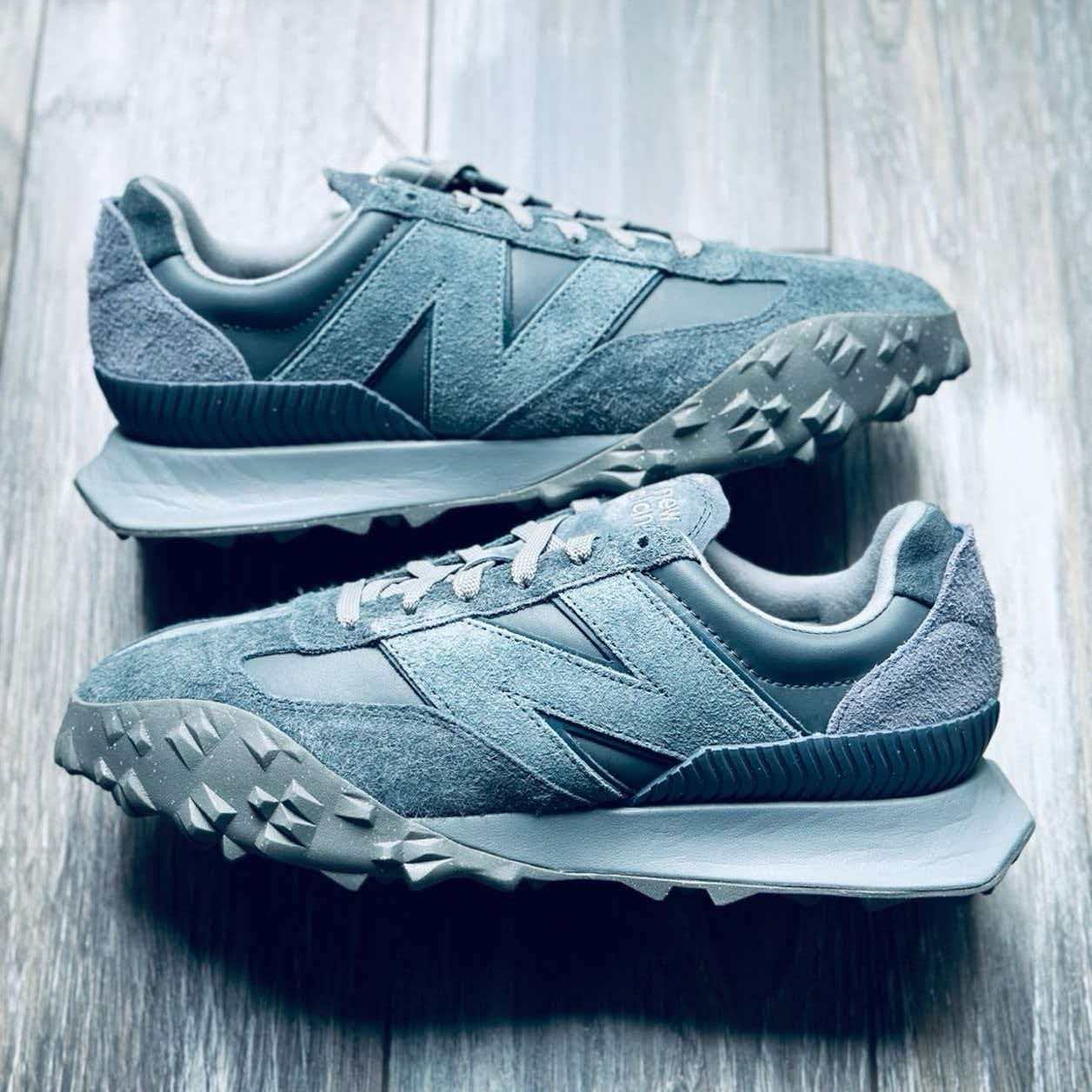 AURALEE × New Balance XC-72 