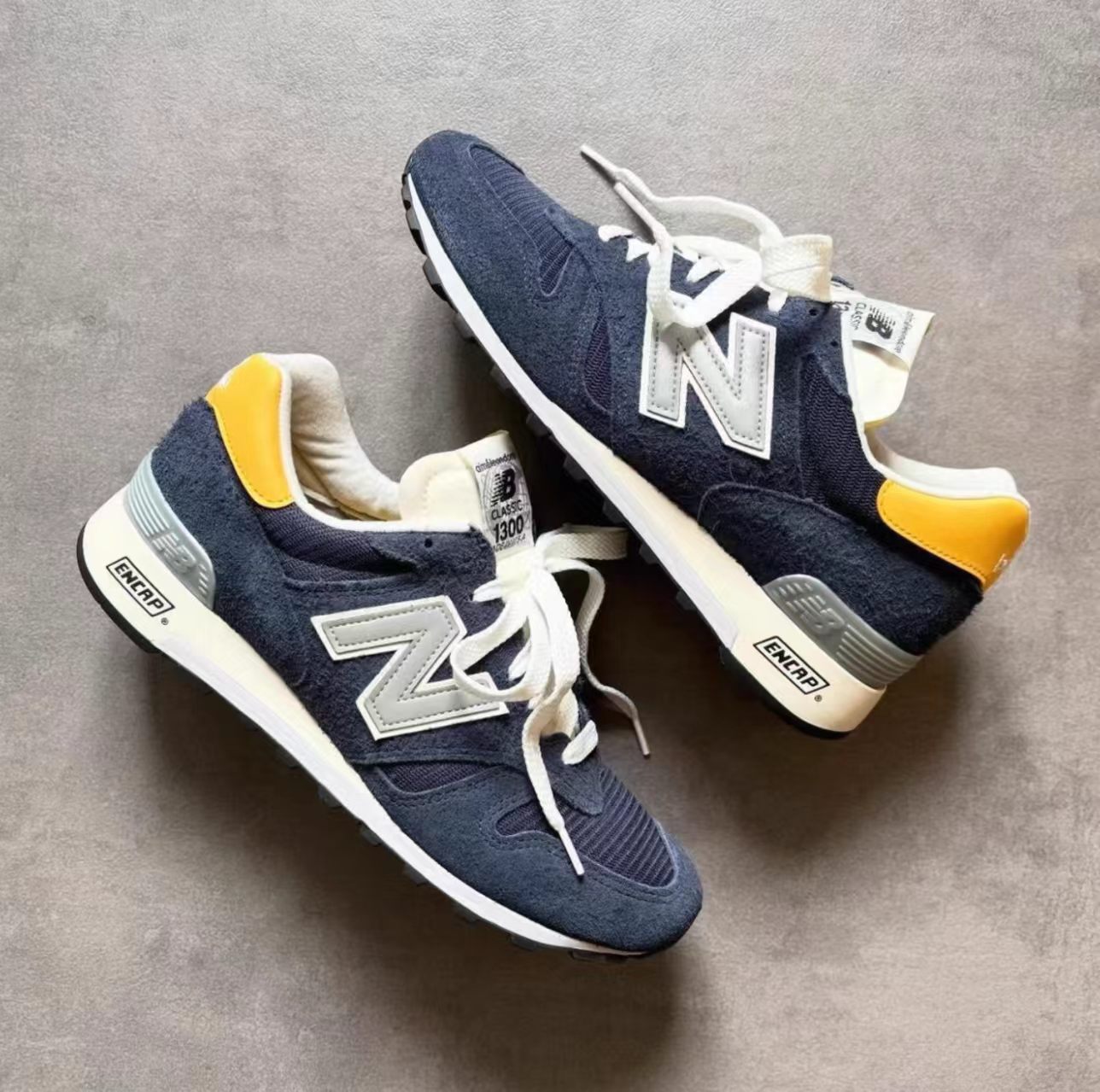 New Balance 1300 