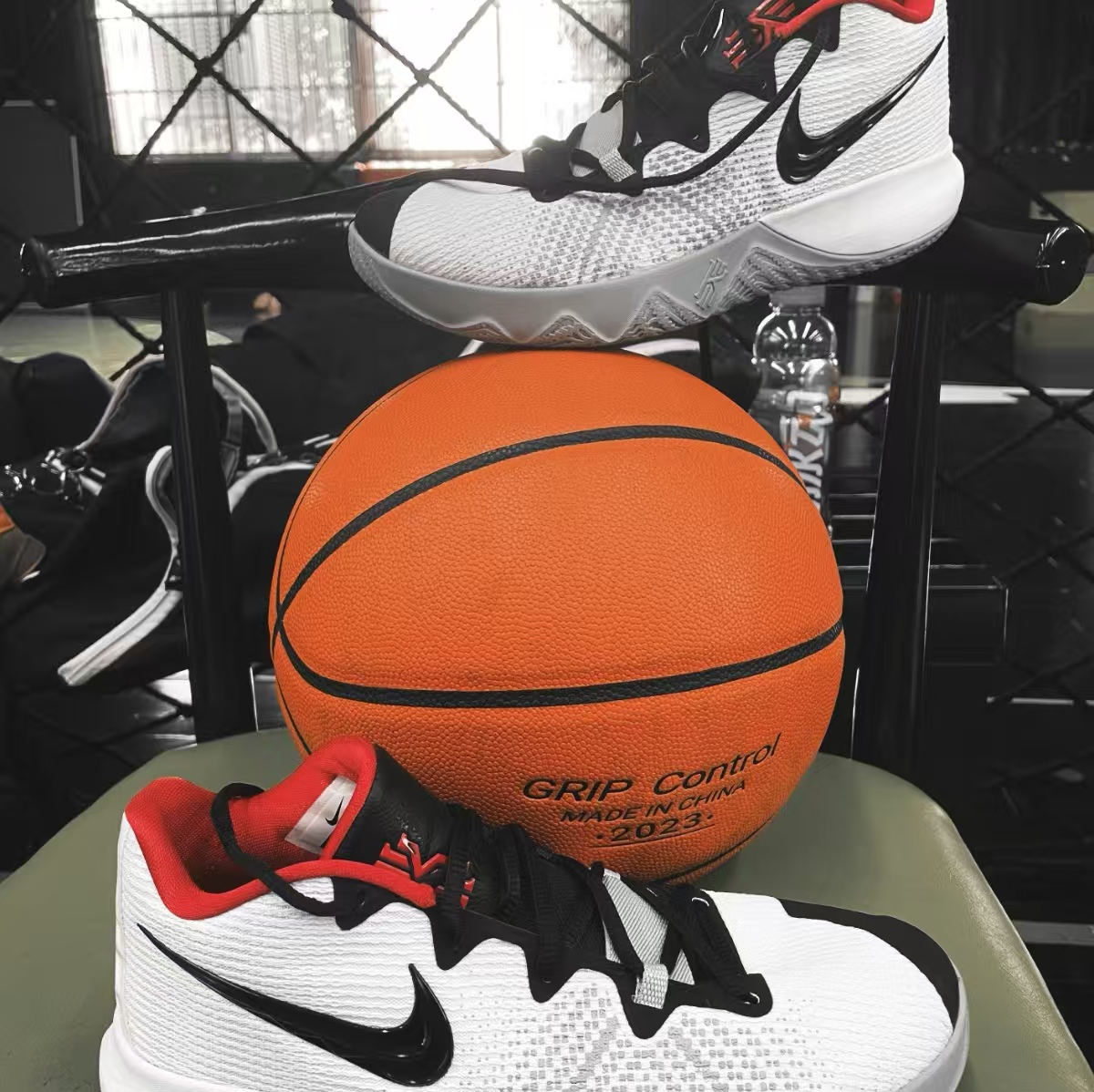 Nike Flytrap Kyrie 1