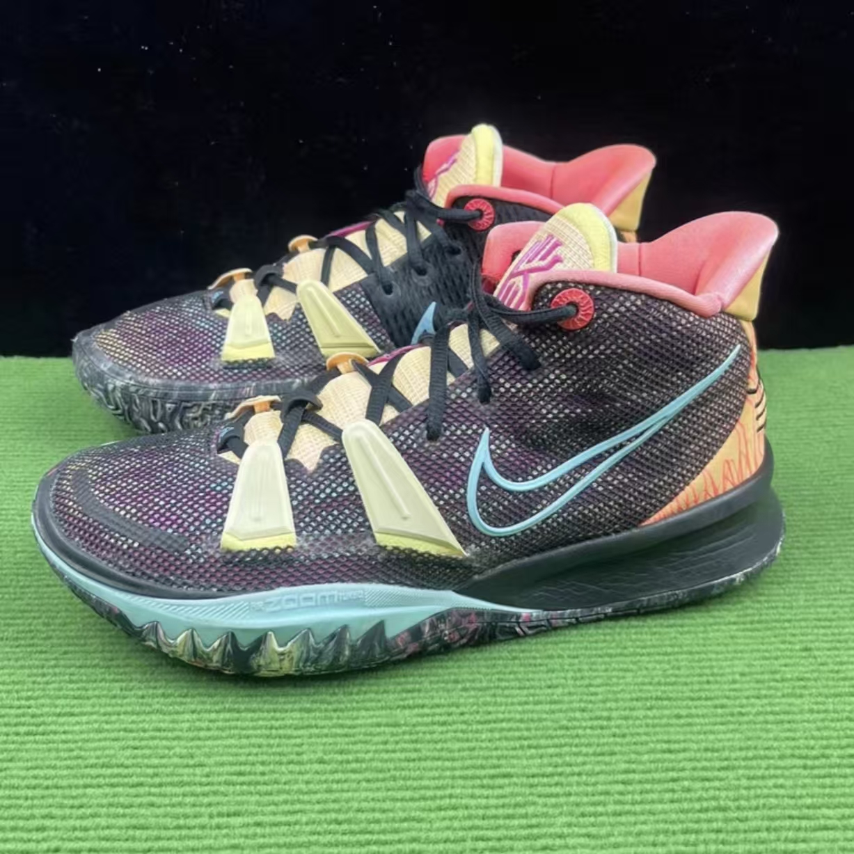 Nike Kyrie 7 