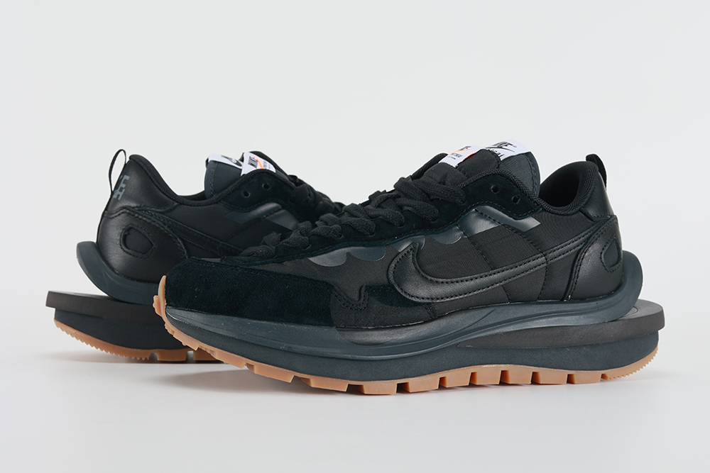 Sacai X NK VaporWaffle 'Black Gum' Replica