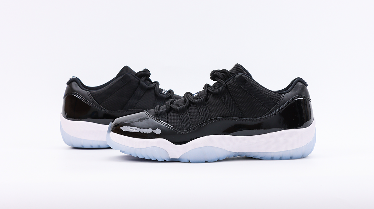 Jordan 11 Retro Low 'Space Jam'