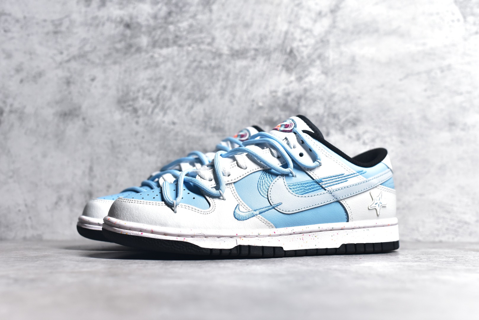 NIKE DUNK LOW MULTIPLE SWOOSHES MULTI-COLOR FD4623-156