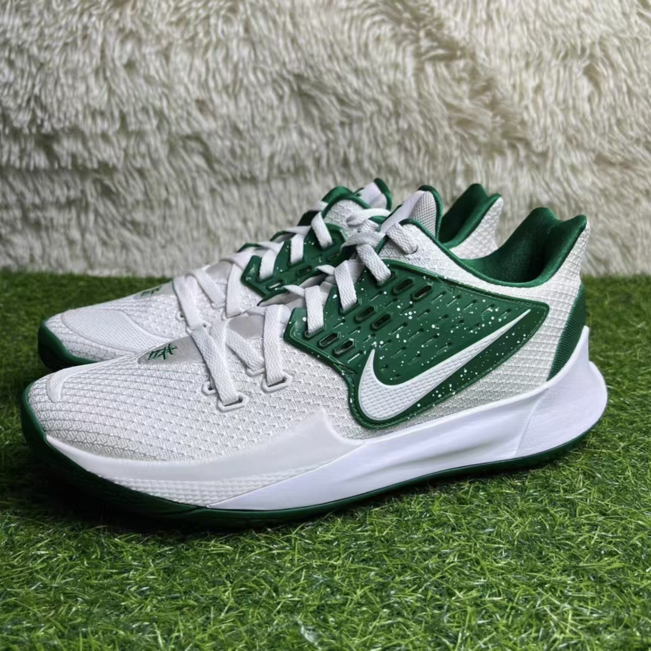 Nike Kyrie Low 2 TB 'Gorge Green'