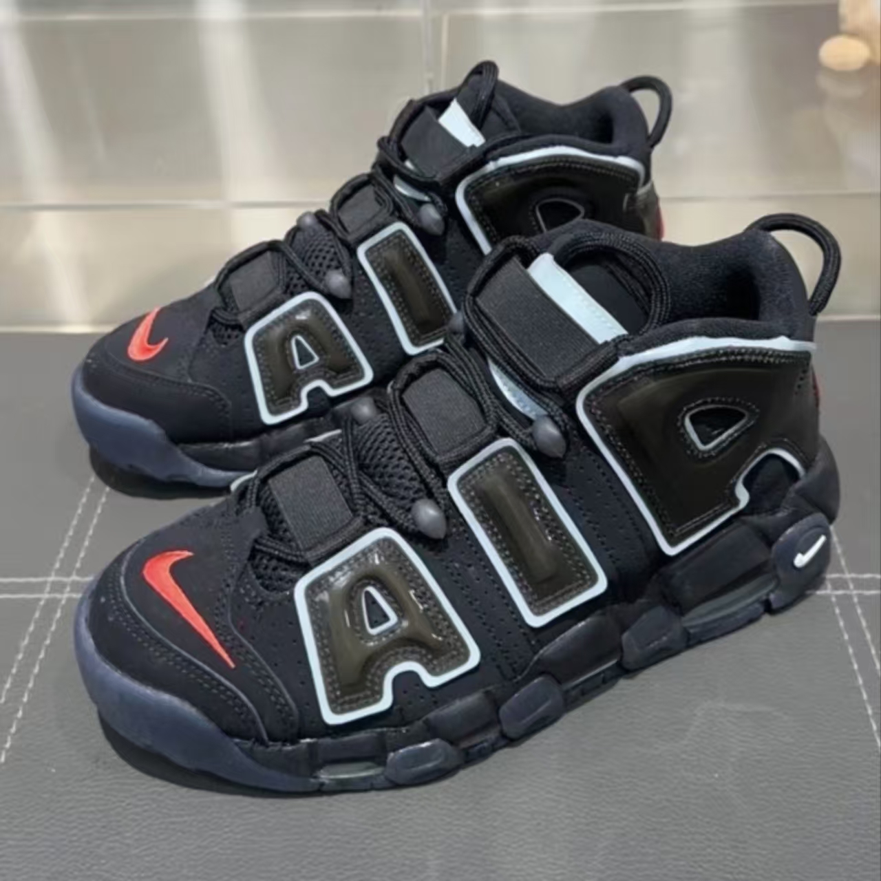 Nike Air More Uptempo Black White