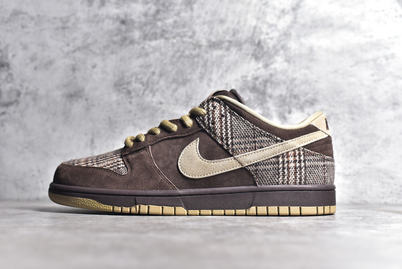 NIKE SB DUNK LOW TWEED MEN'S 304292-223