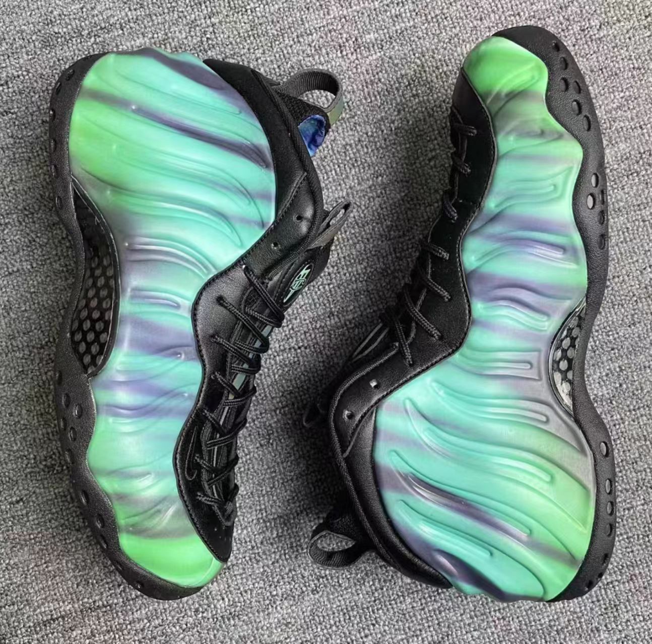 Nike Air Foamposite One "Northern Lights"