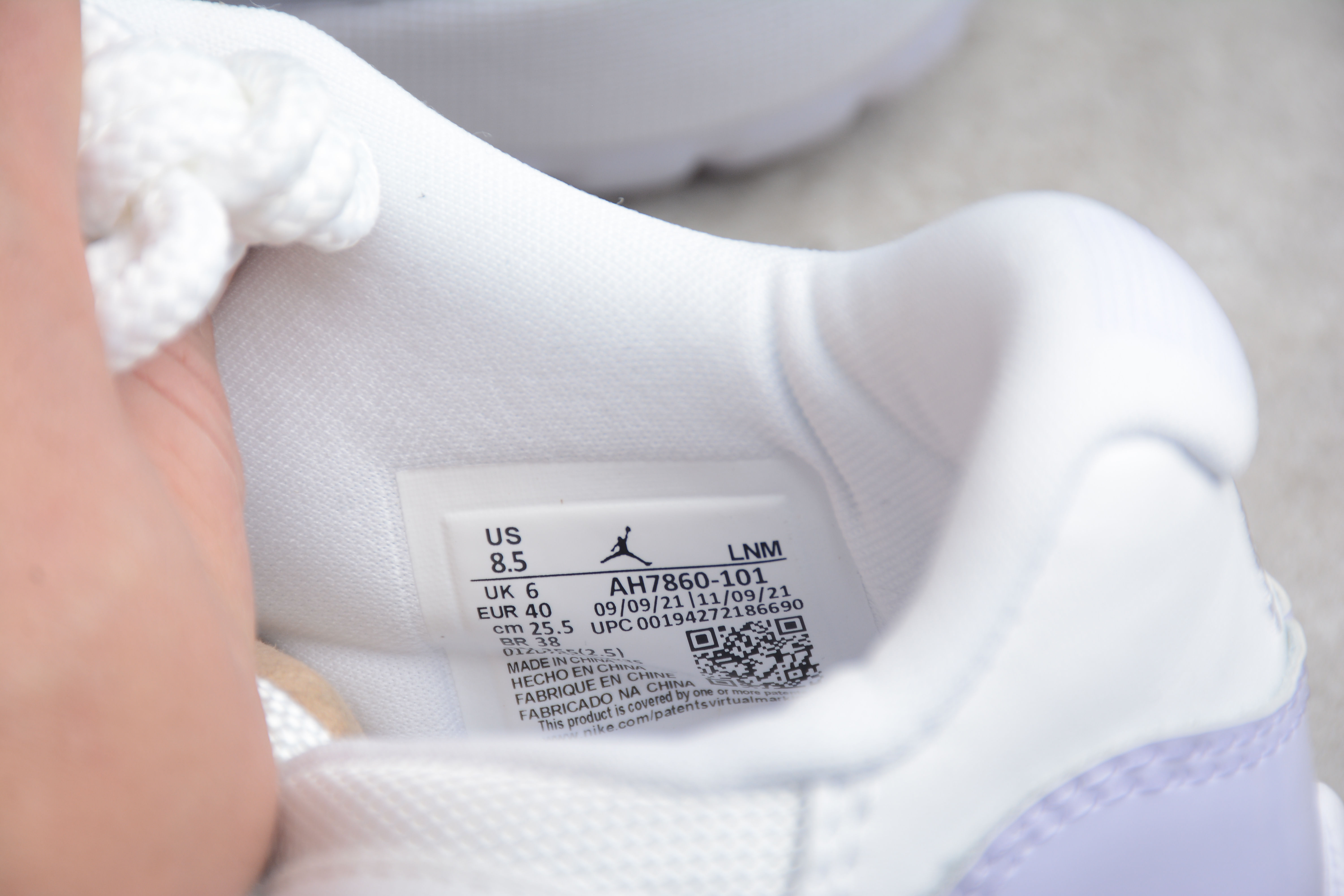 Air Jordan 11 Retro Low 'Pure Violet' AJ11 AH7860-101