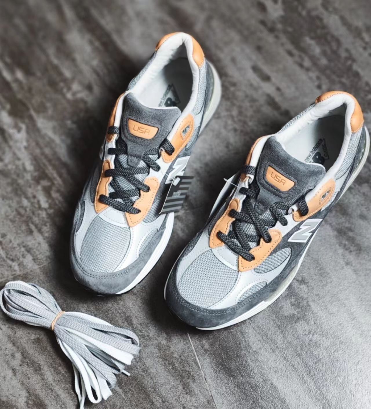 New Balance 992 