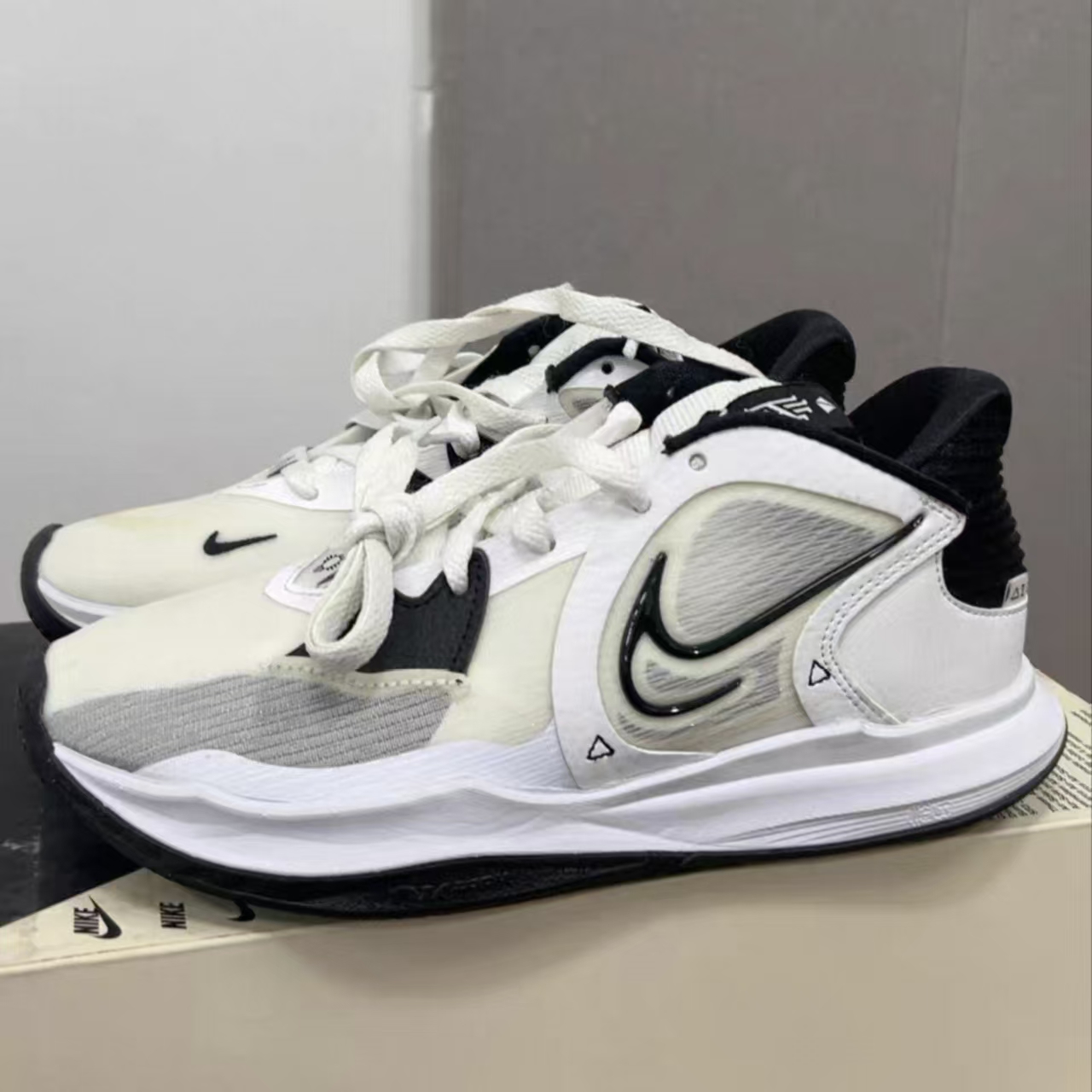 Nike Kyrie Low 5 
