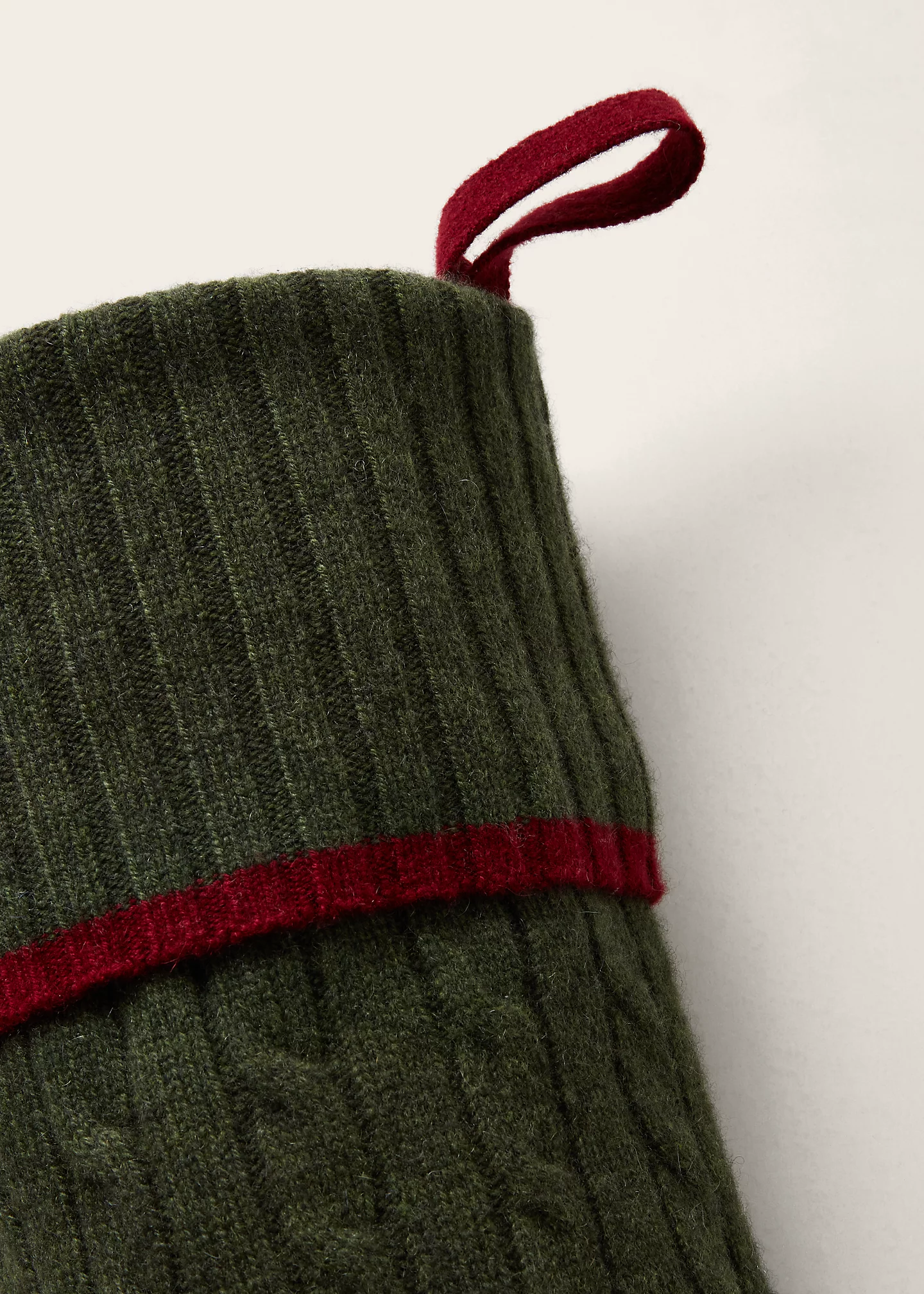 Cable-Knit Cashmere Stocking