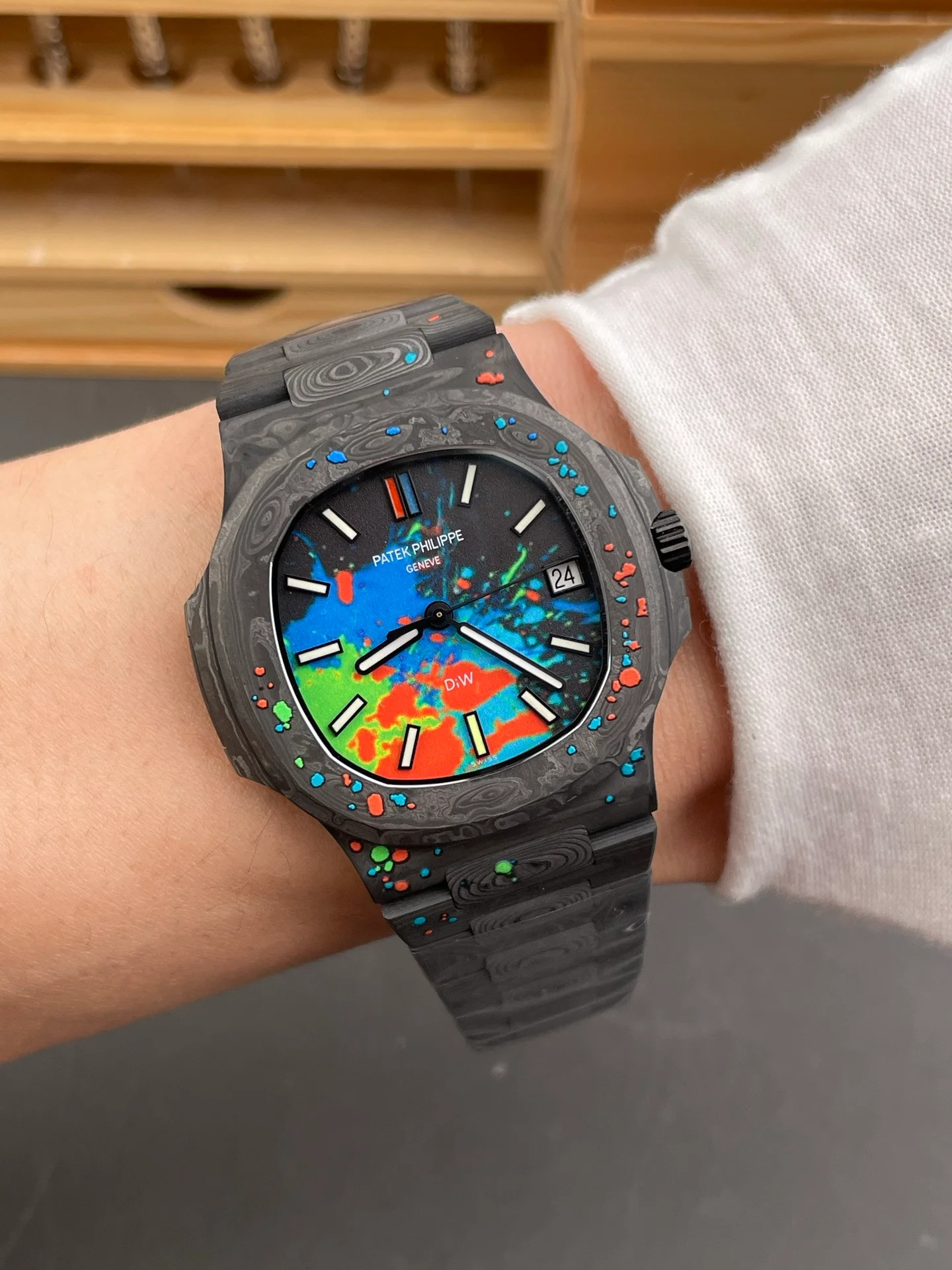 Full Carbon Nautilus 5711