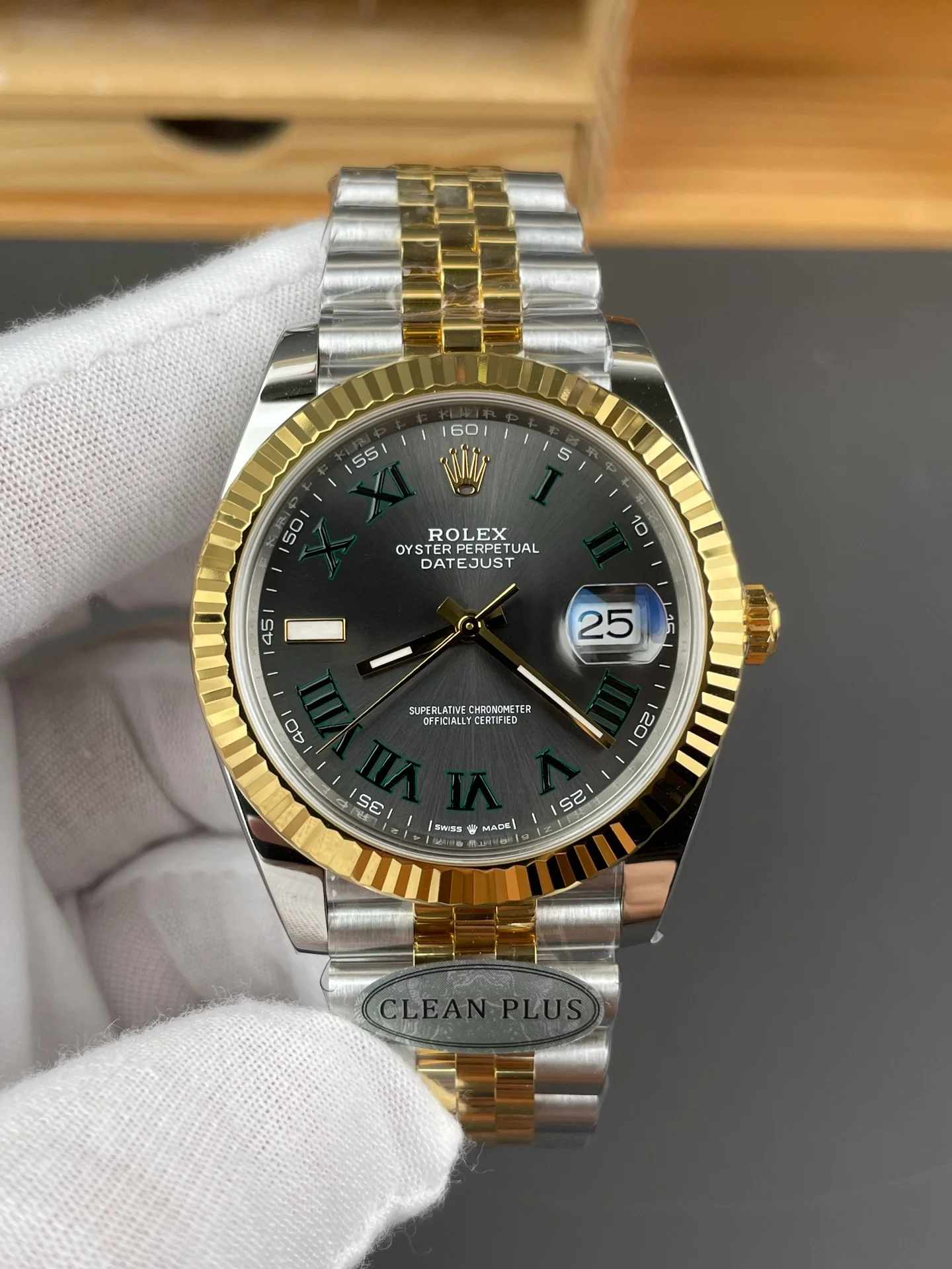 Two-tone Wimbledon Datejust