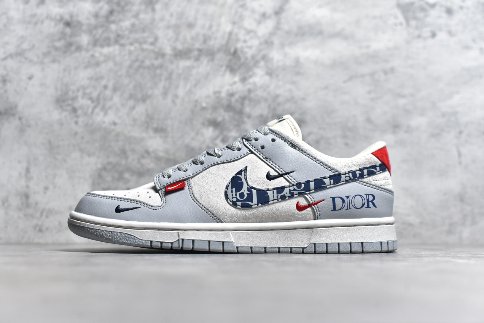 SB CLOW X DIOR DJ2024-126XK