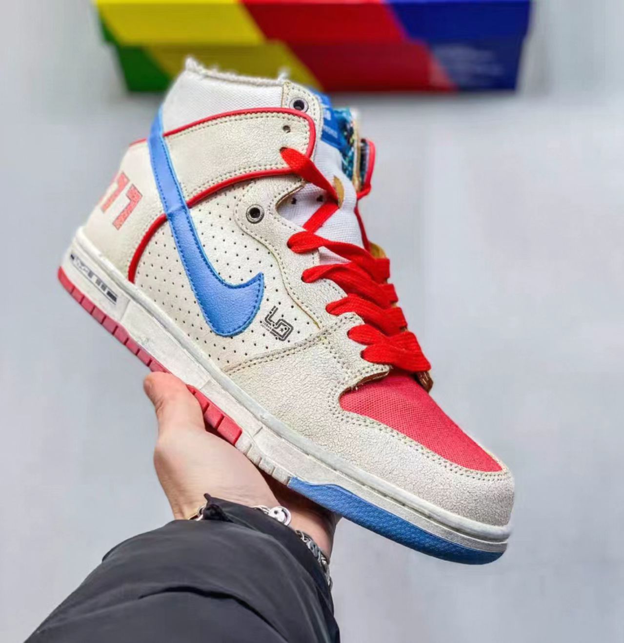 Nike SB Dunk High Vintage White Red Light Blue 277 Racing Graphic