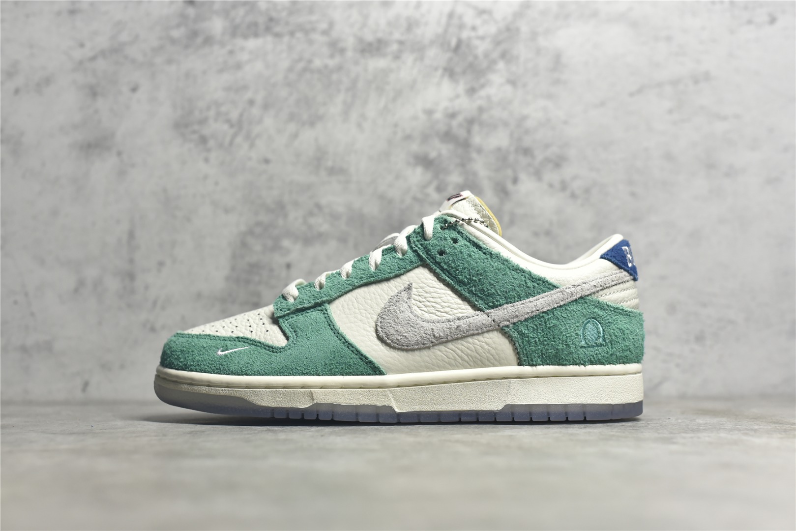 KO KASINA X NIKE DUNK LOW 