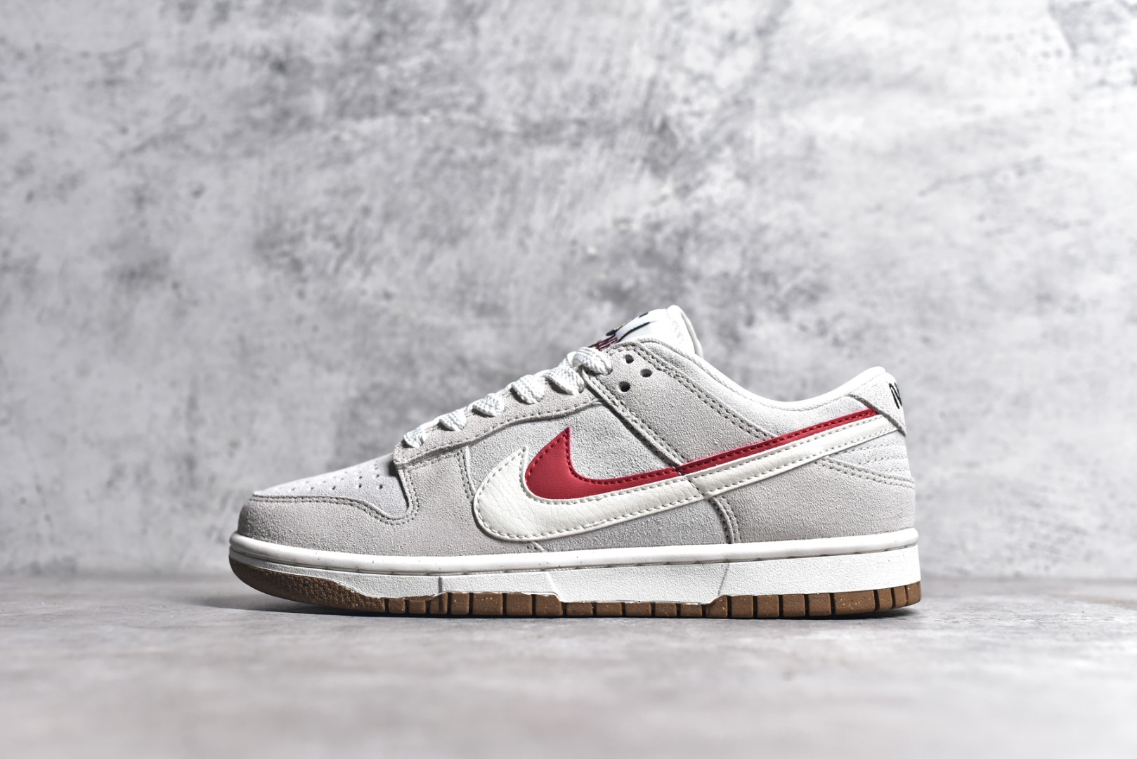 NIKE DUNK LOW SE 85 DOUBLE SWOOSH SAIL ORANGE DO9457-100