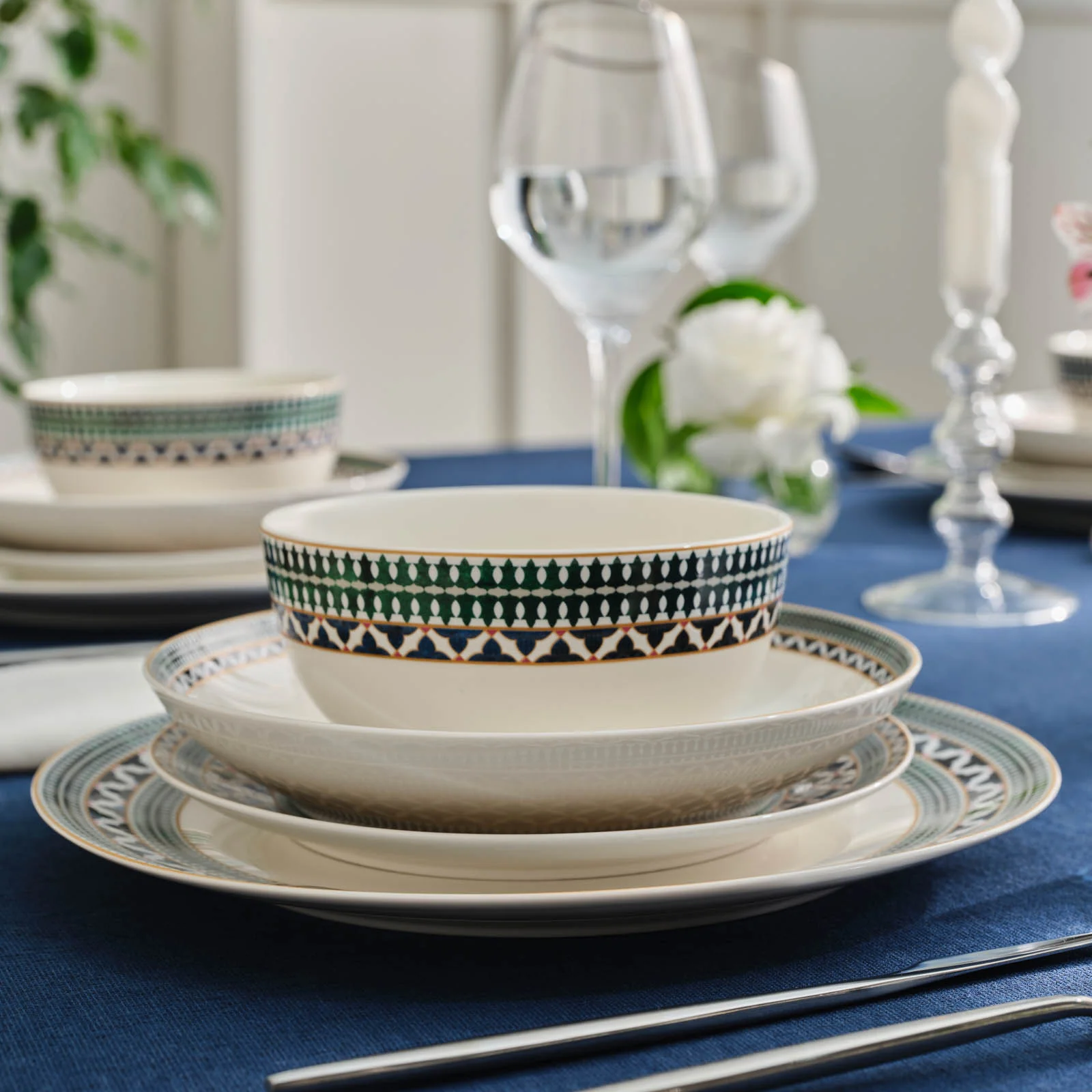 Karaca Cordoba, Service de Vaisselle 24 pièces pour 6 personnes