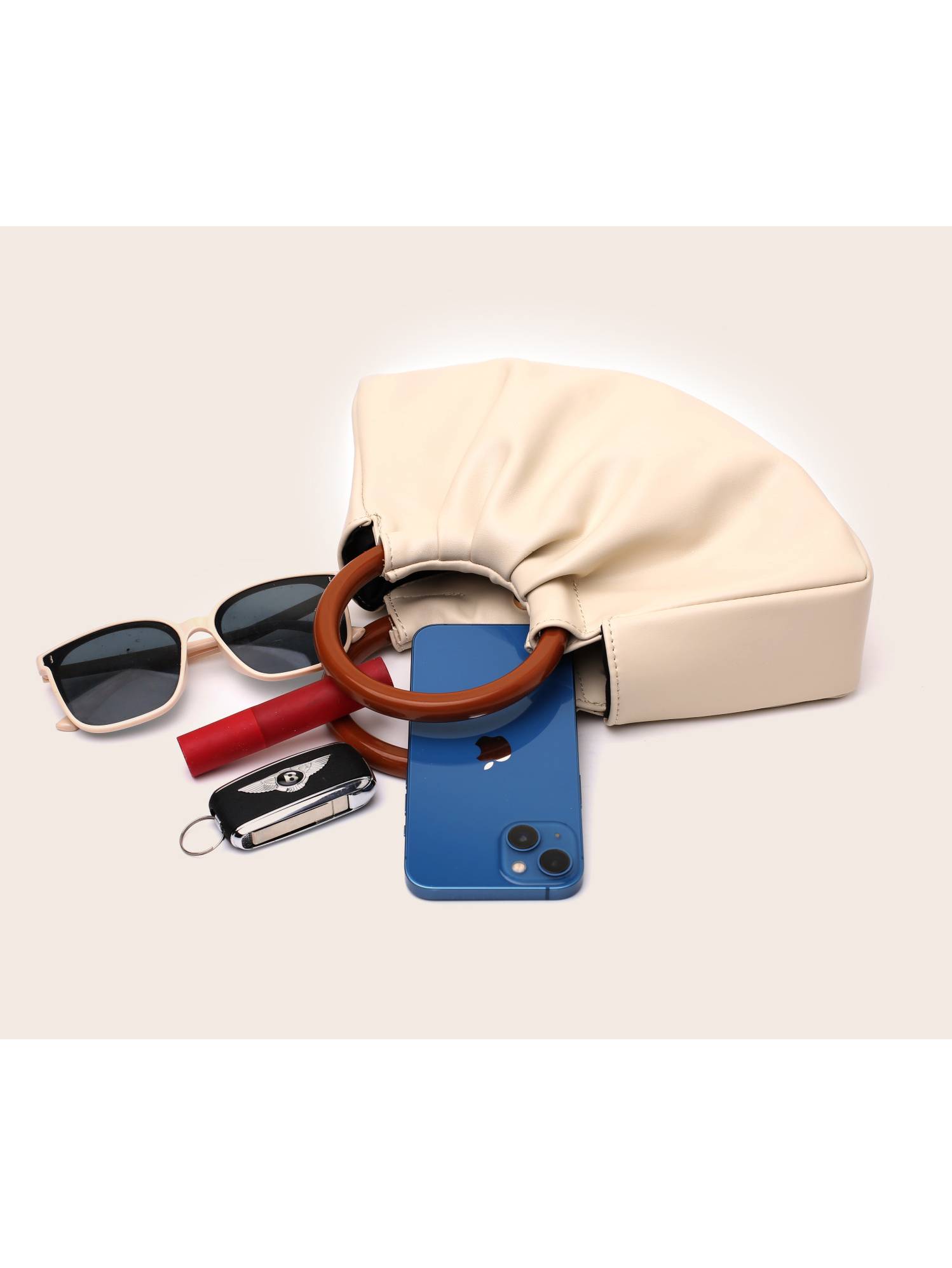 Pleated Shell-shaped Handbag