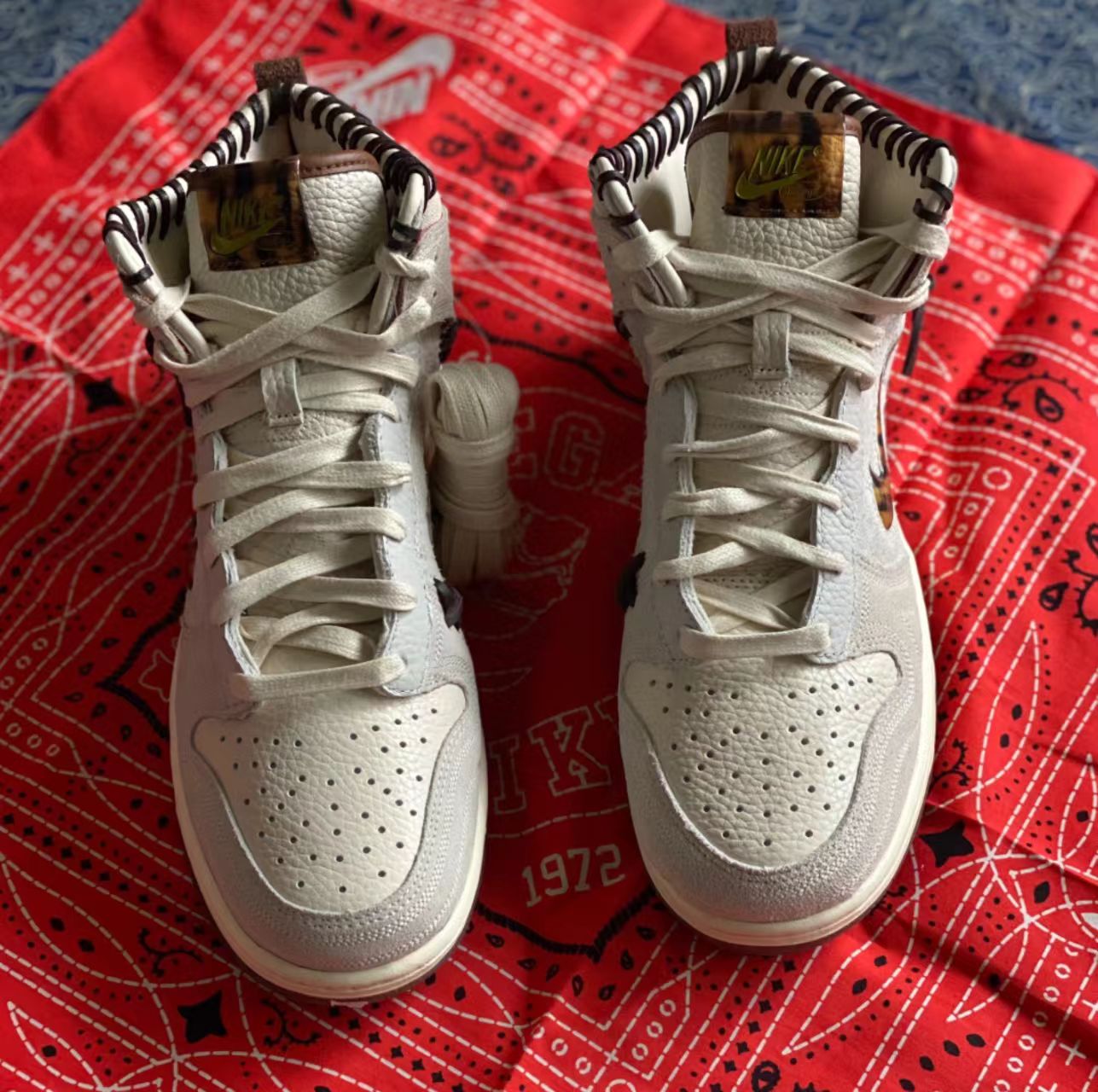 Nike Dunk High Light Grey Suede Tortoise Shell Swoosh Brown Laces Gum Outsole