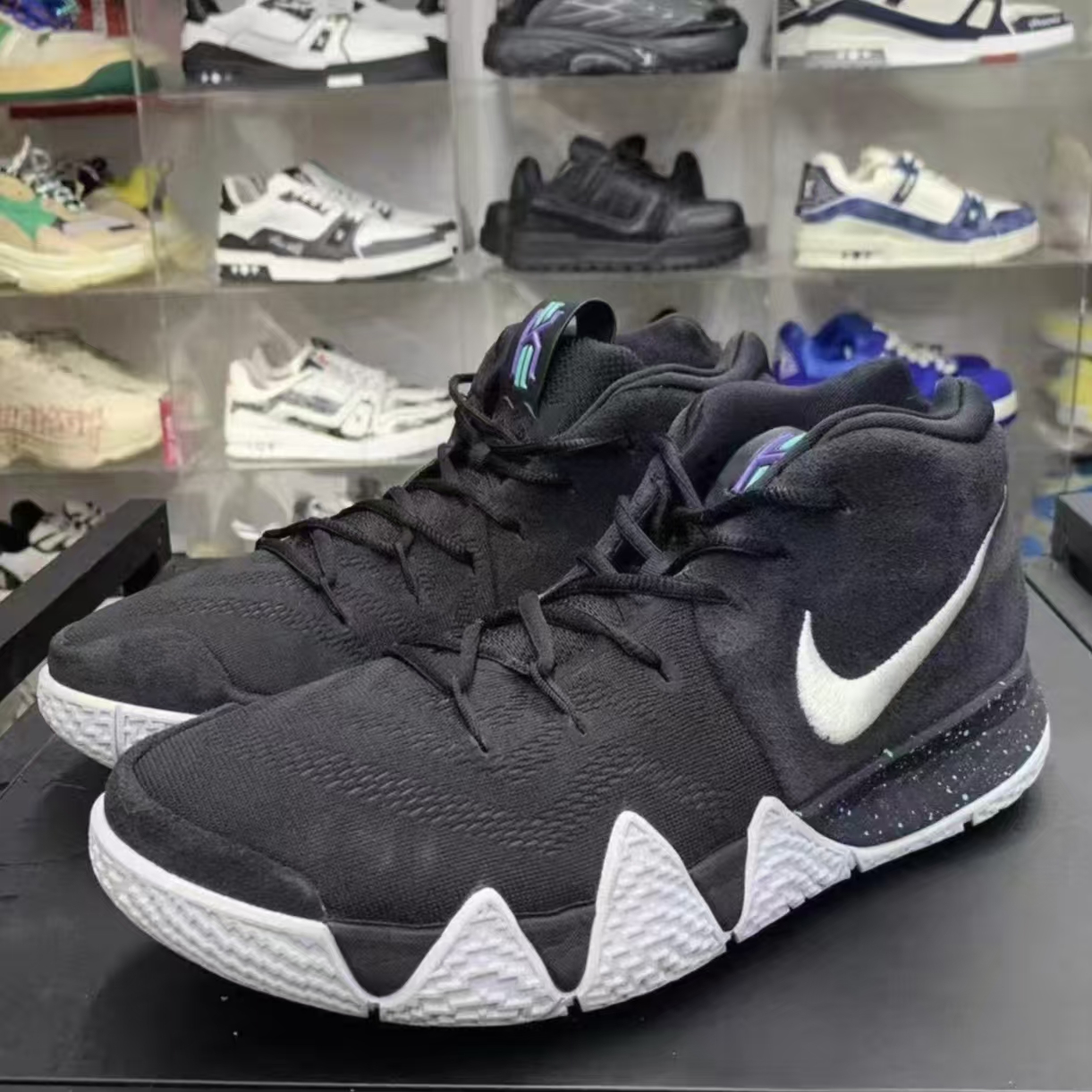 Nike Kyrie 4 