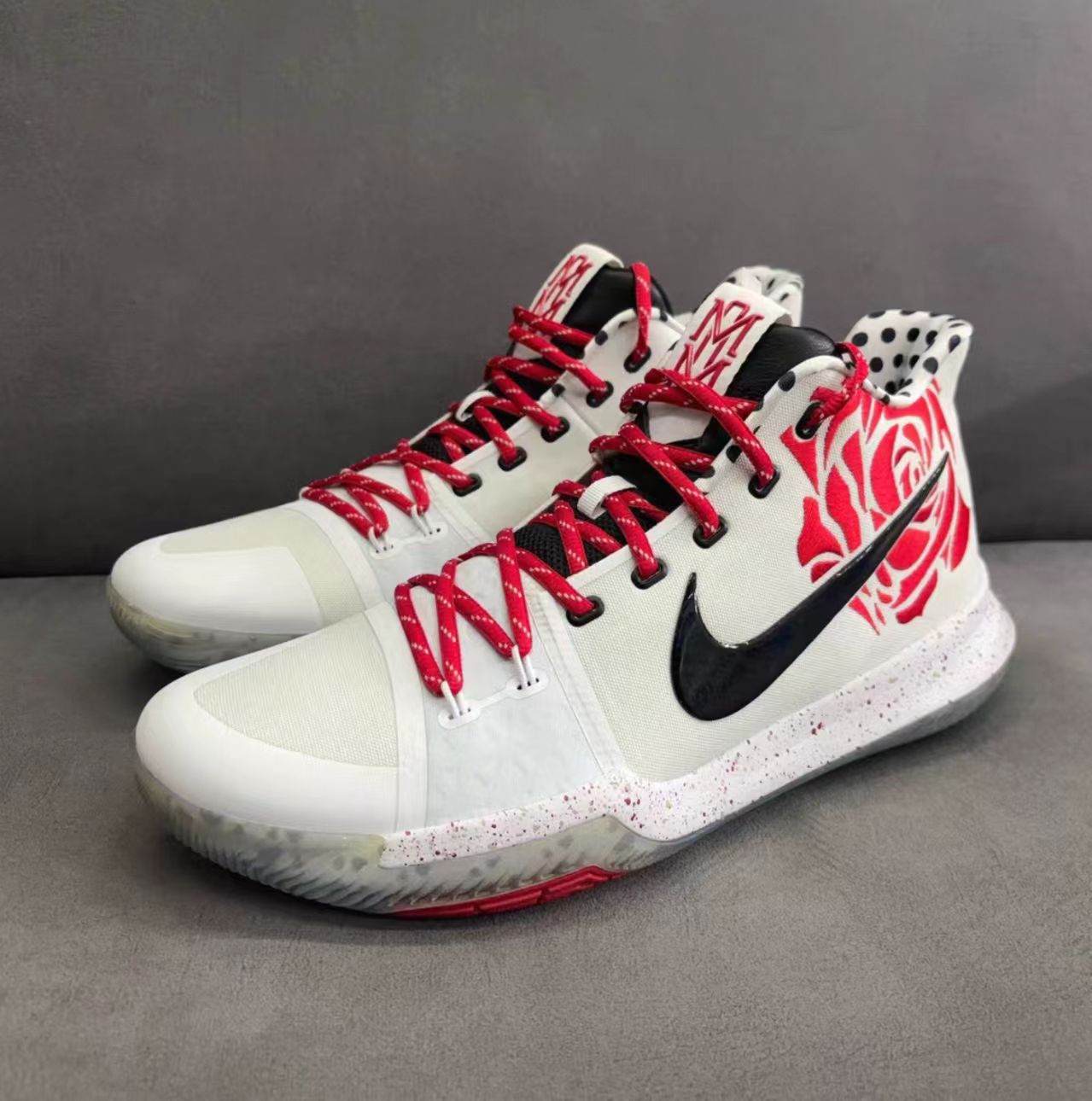 Nike Kyrie 3 